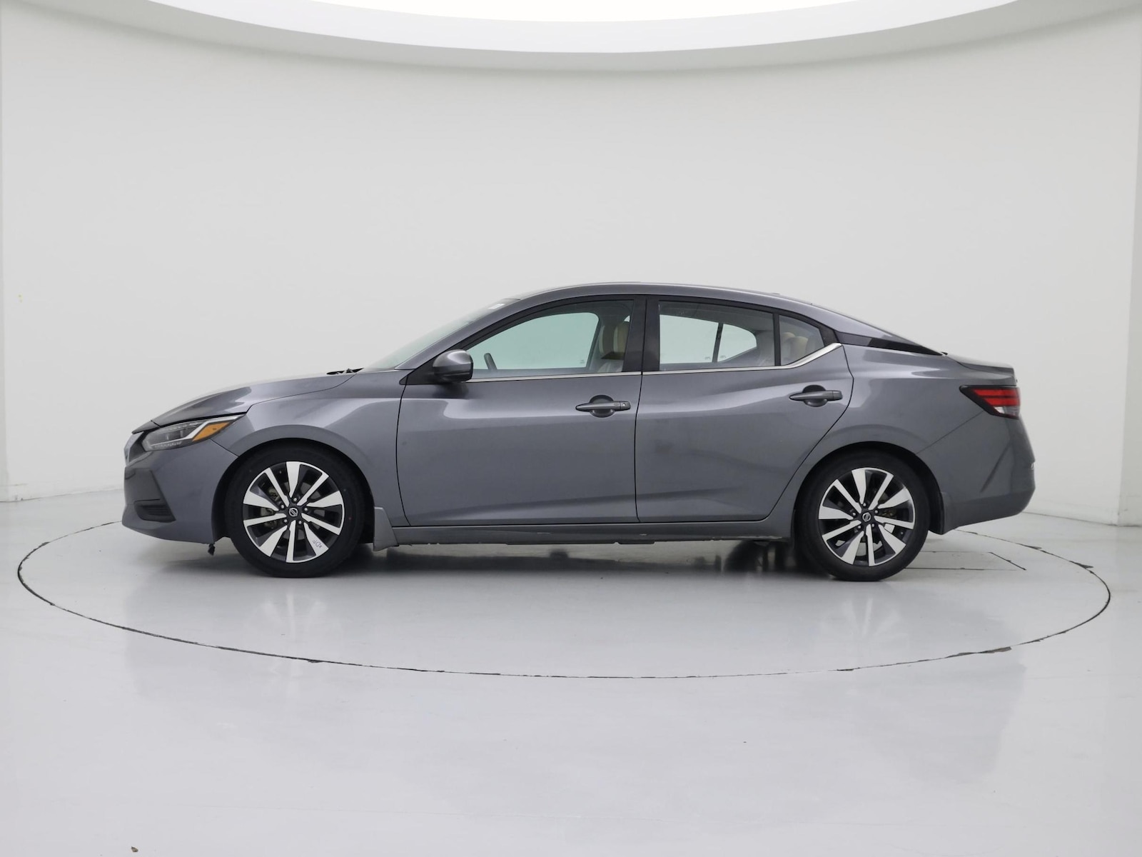 2020 Nissan Sentra SV - Photo 4