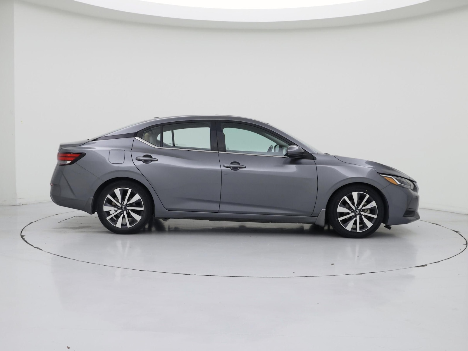 2020 Nissan Sentra SV - Photo 8