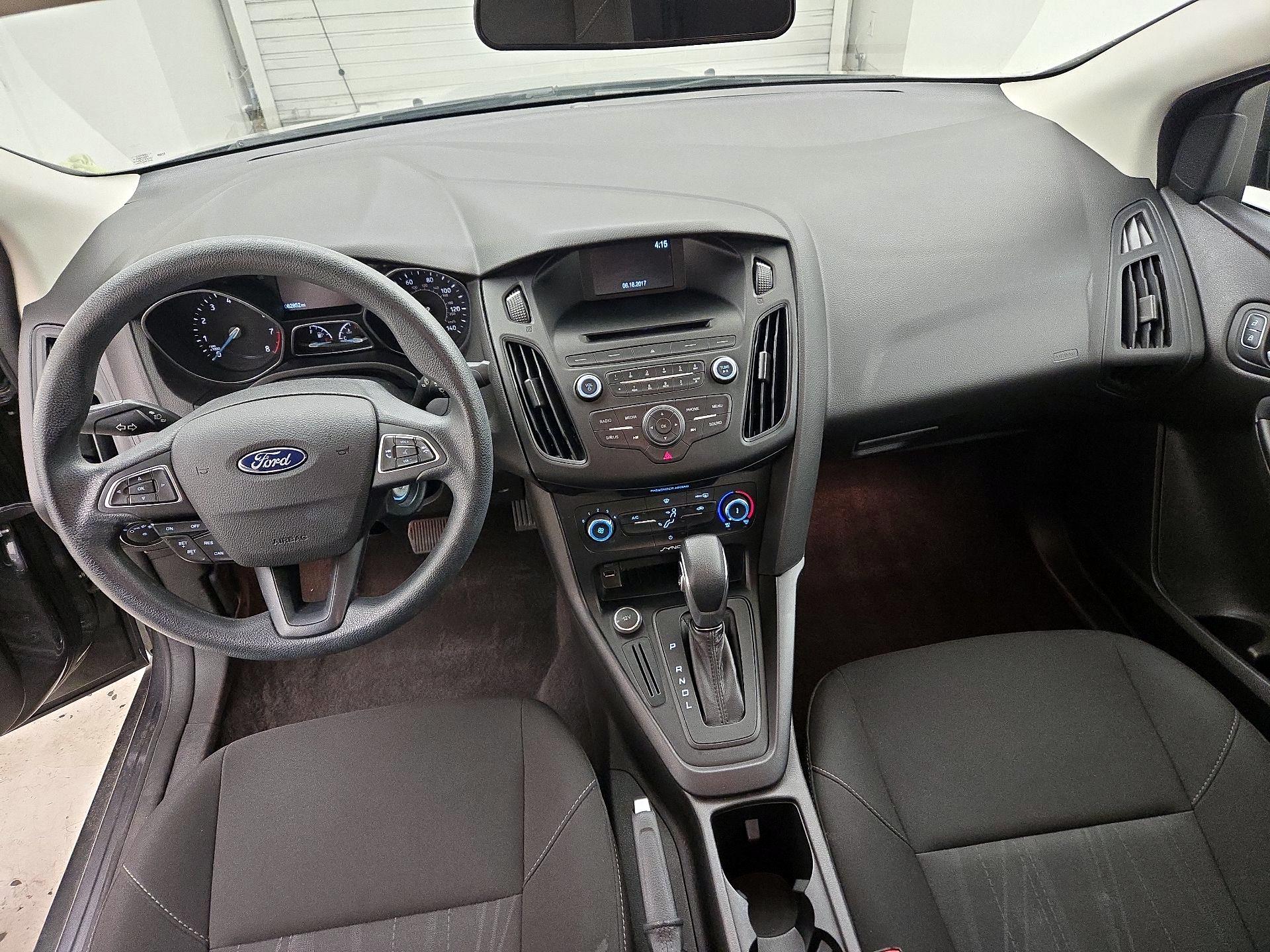 Thumbnail: 2017 Ford Focus - 9