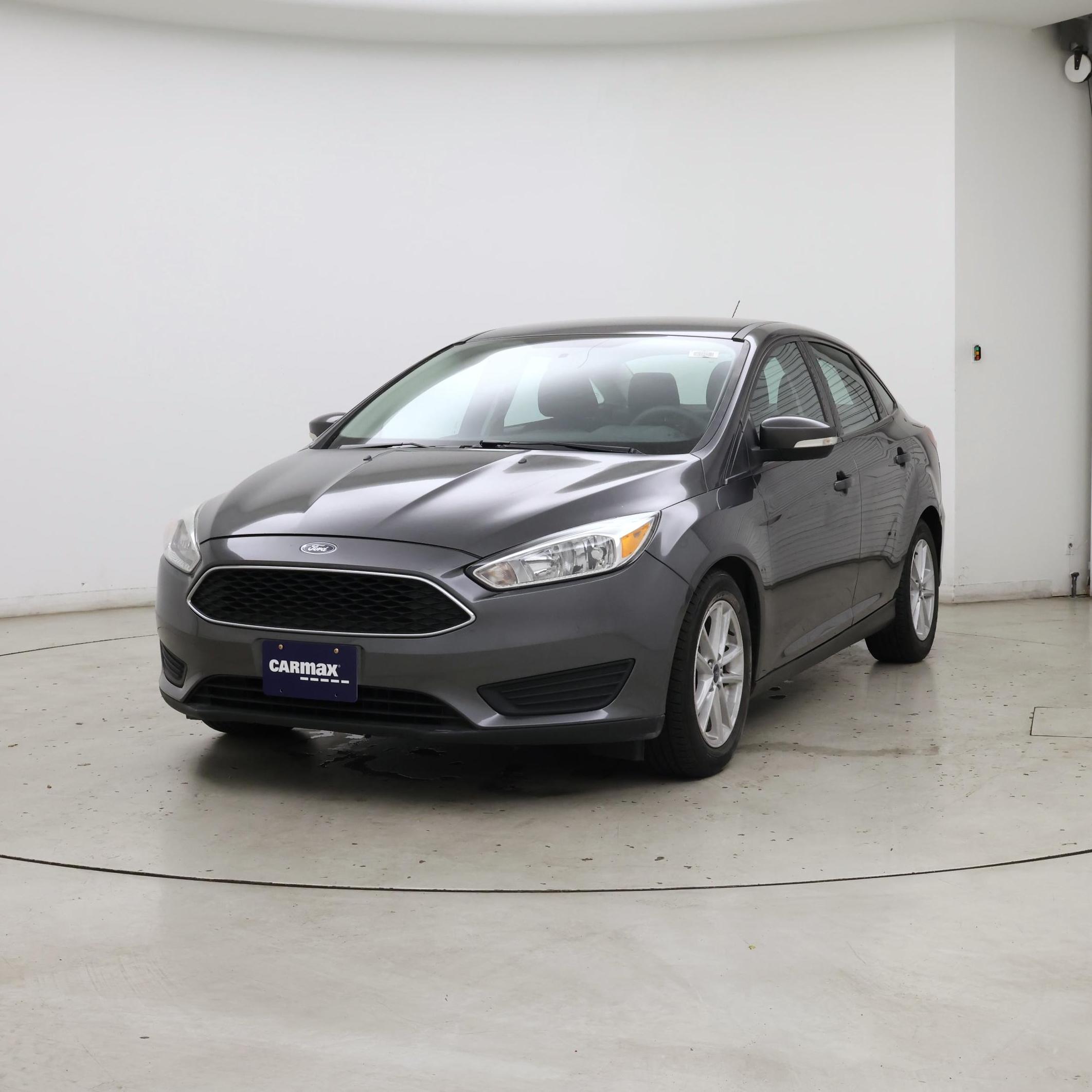 Thumbnail: 2017 Ford Focus - 4