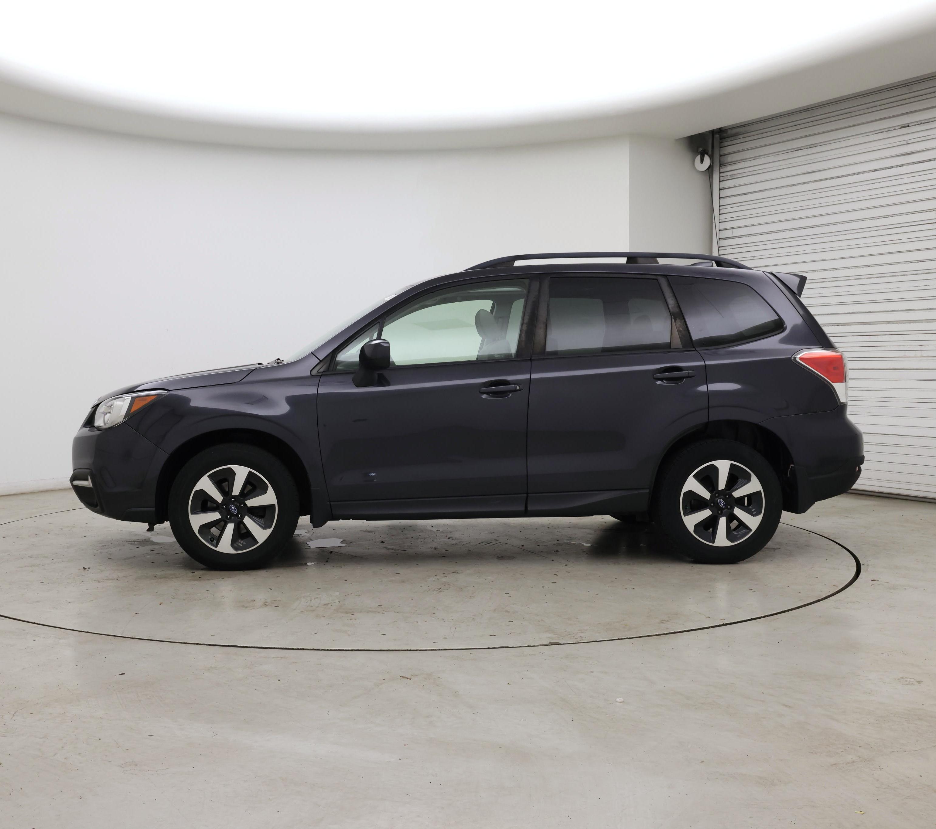 Thumbnail: 2018 Subaru Forester - 3