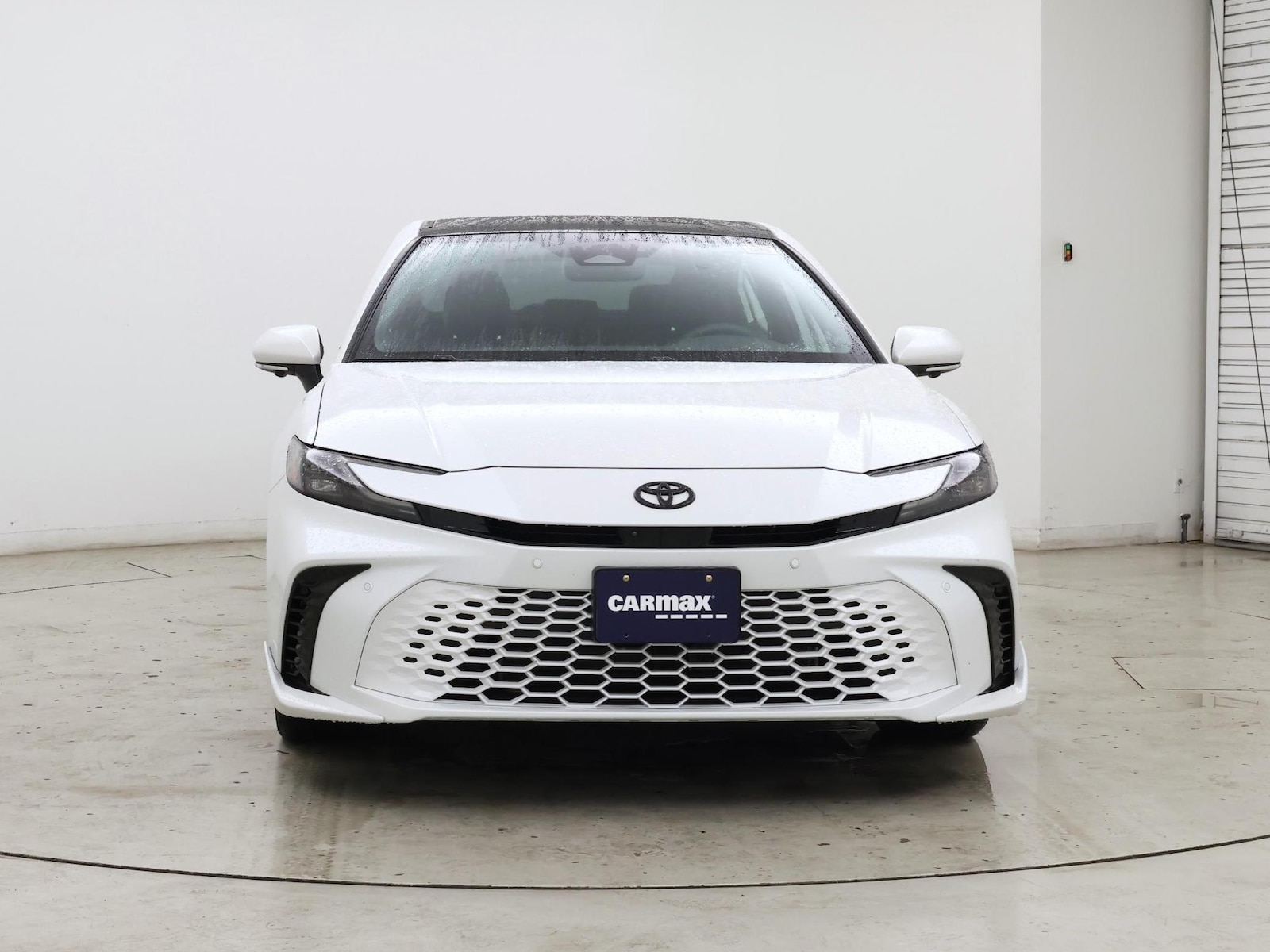 2025 Toyota Camry XSE - Photo 6