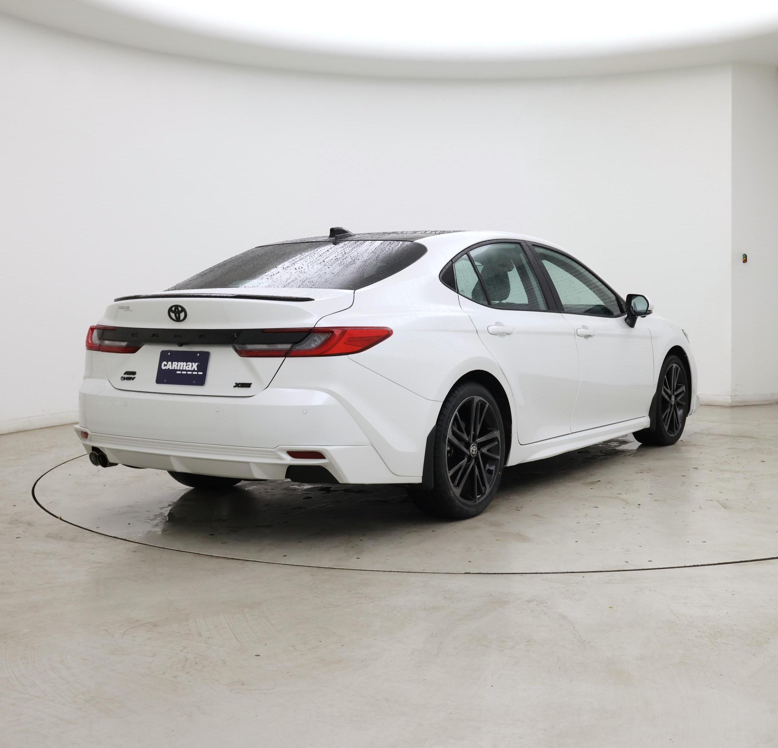 Thumbnail: 2025 Toyota Camry - 8