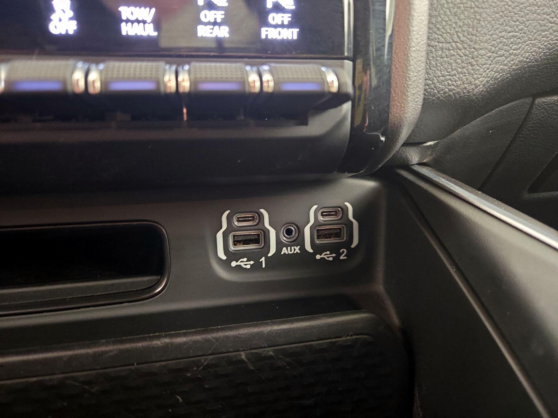 Thumbnail: 2021 RAM 1500 - 18
