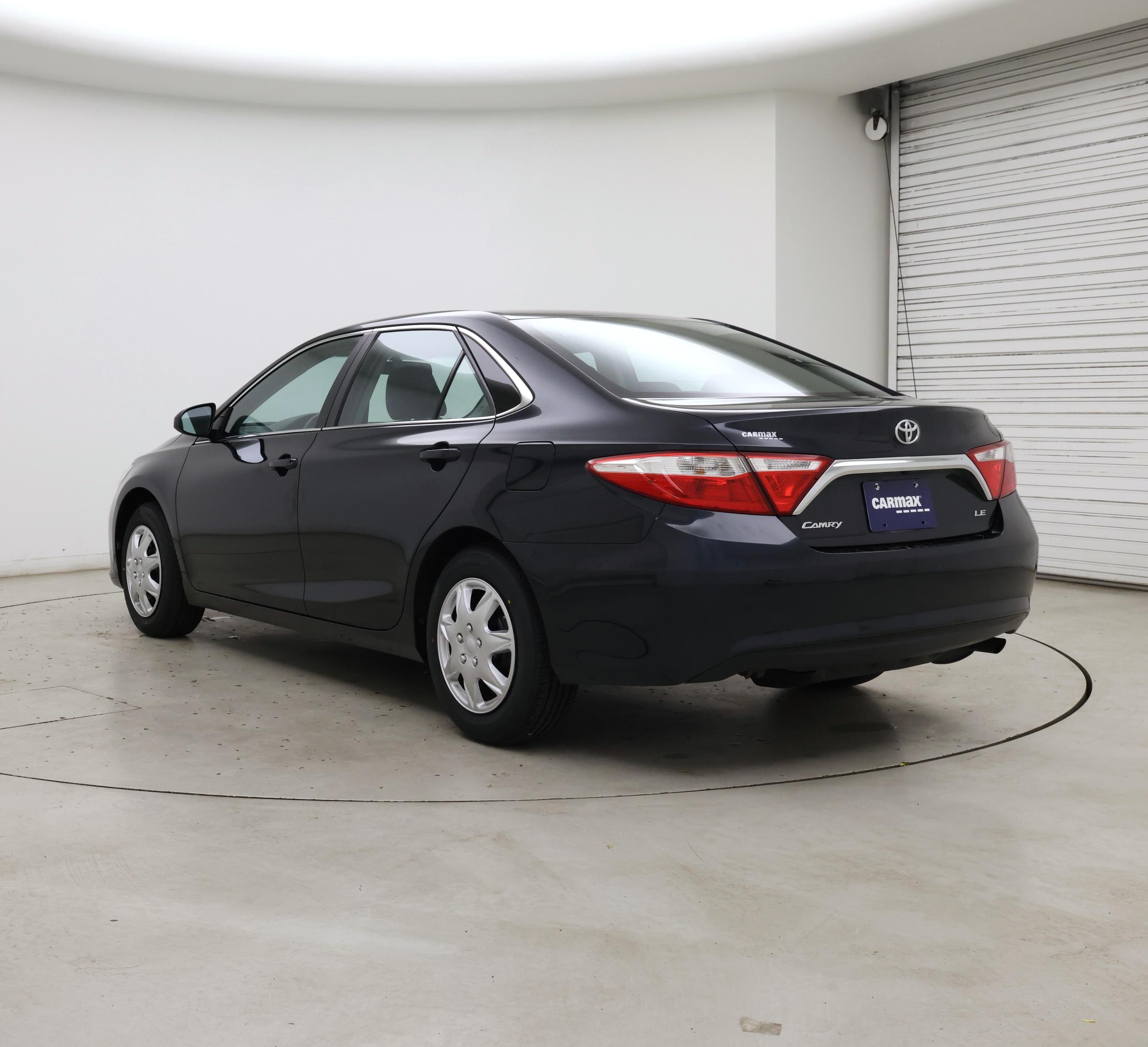 Thumbnail: 2015 Toyota Camry - 2