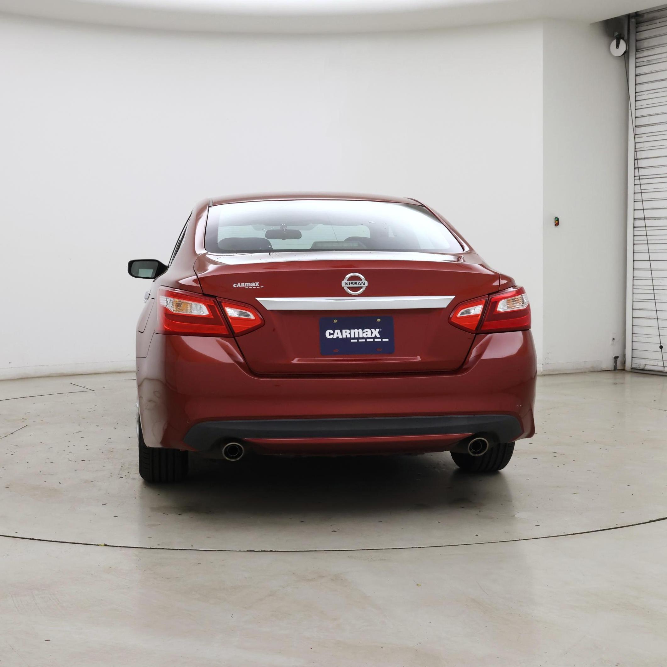 Thumbnail: 2016 Nissan Altima - 6
