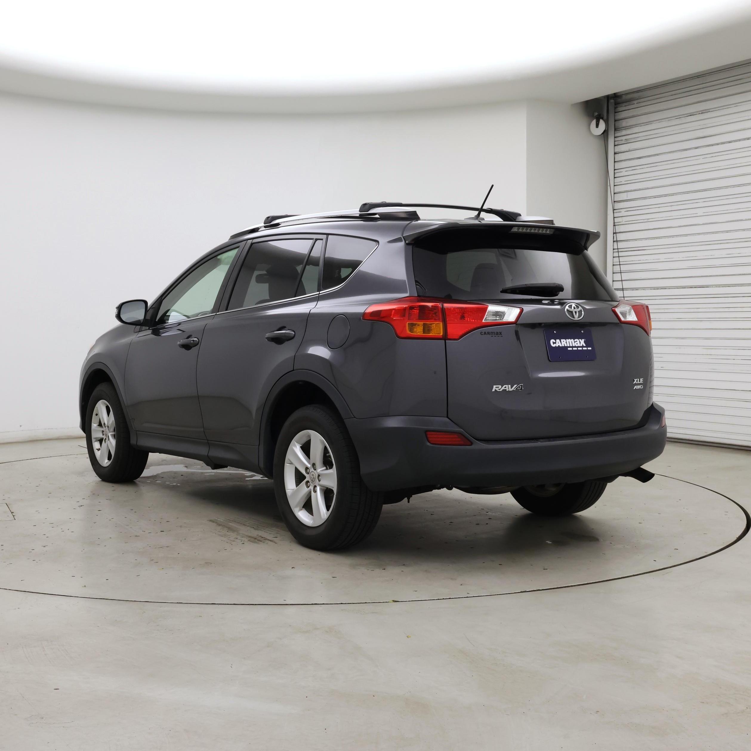Thumbnail: 2014 Toyota RAV4 - 2