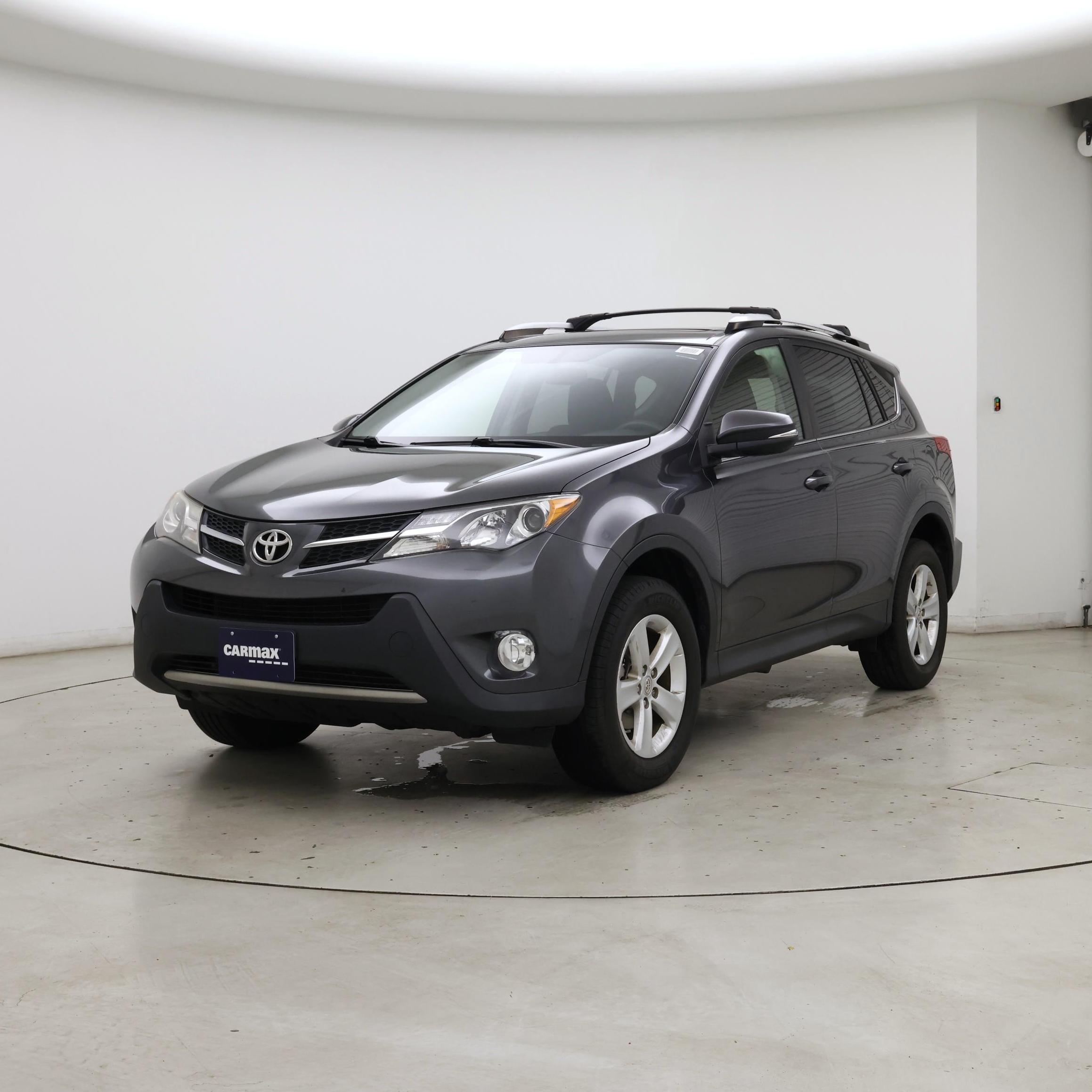 Thumbnail: 2014 Toyota RAV4 - 4