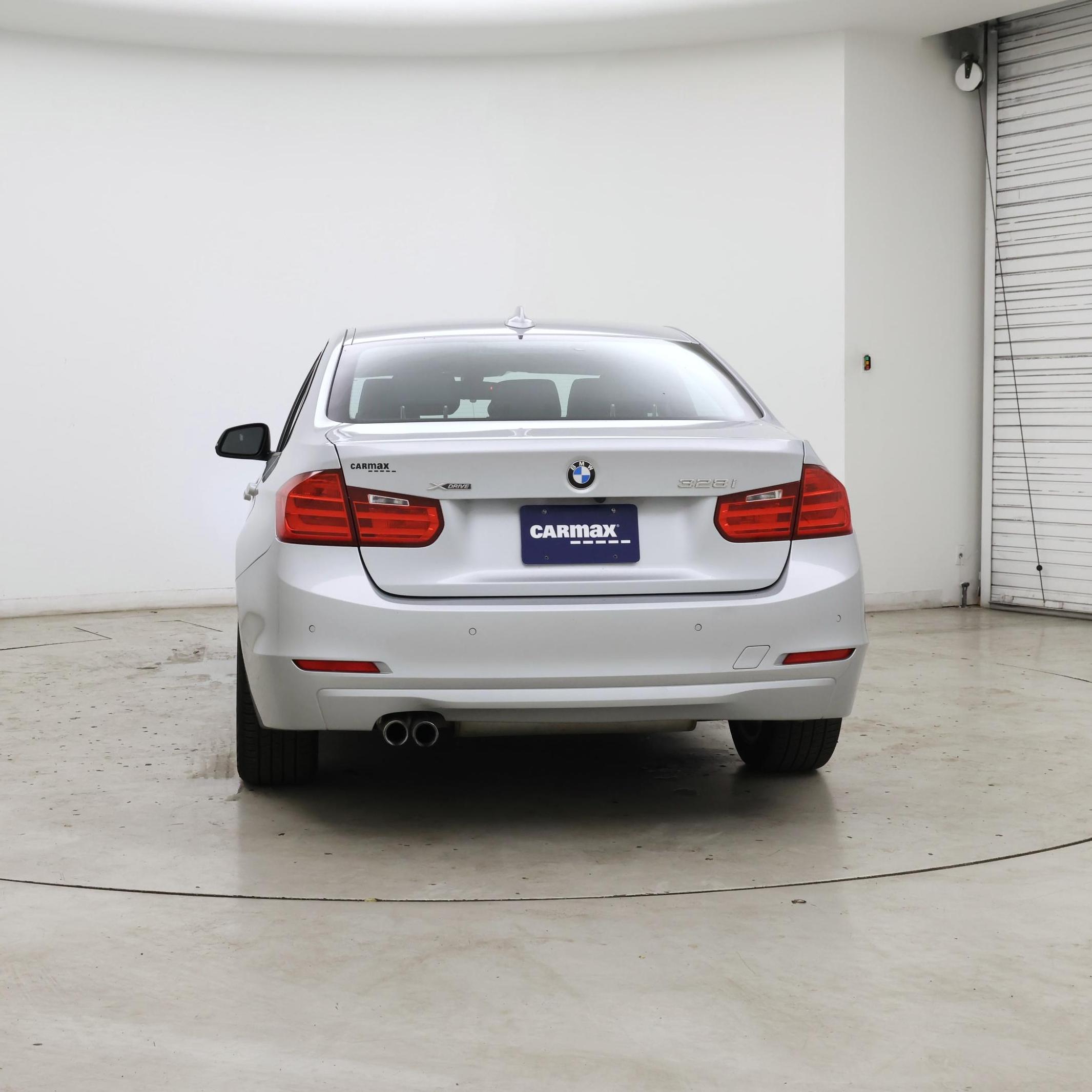 Thumbnail: 2015 BMW 3 Series - 6