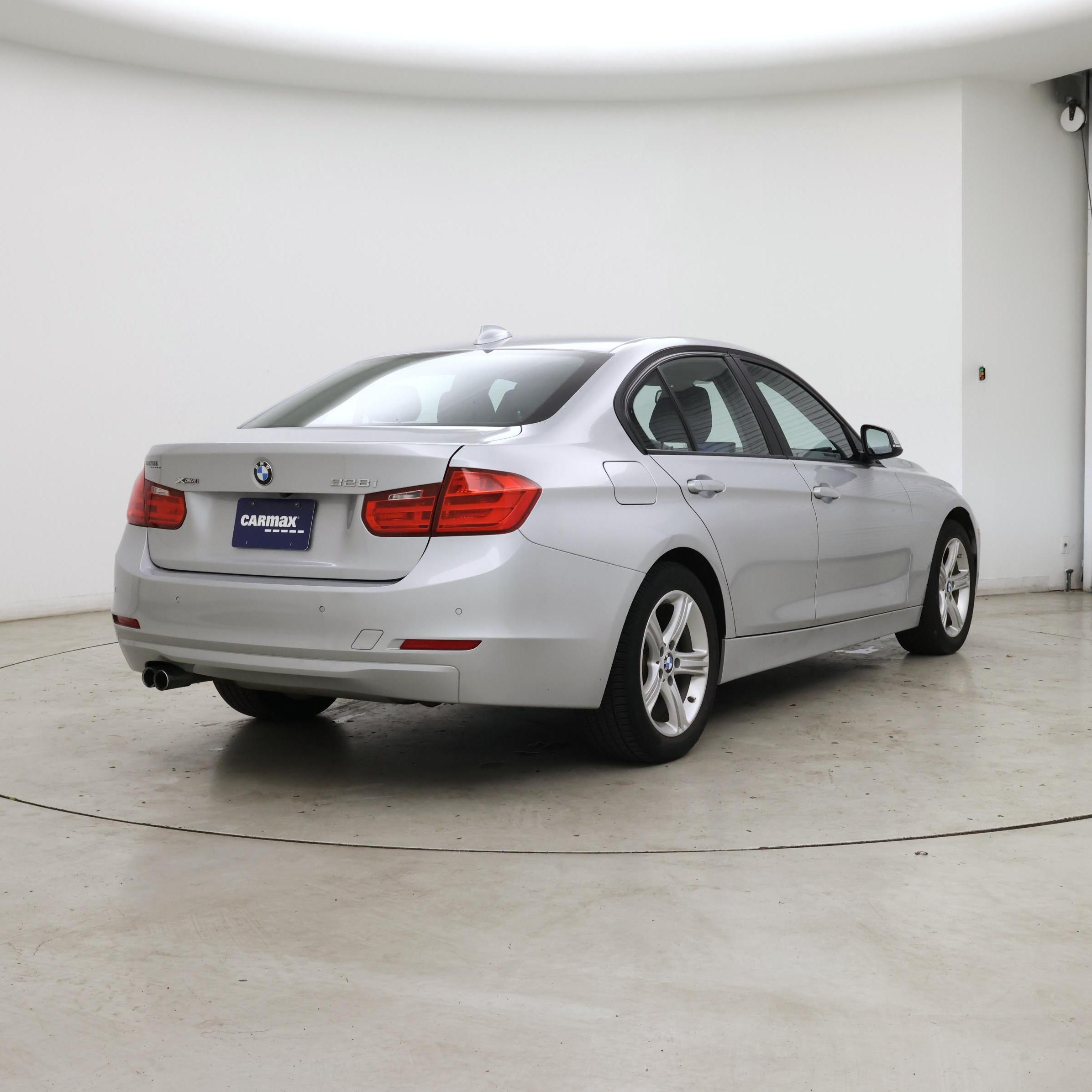 Thumbnail: 2015 BMW 3 Series - 8