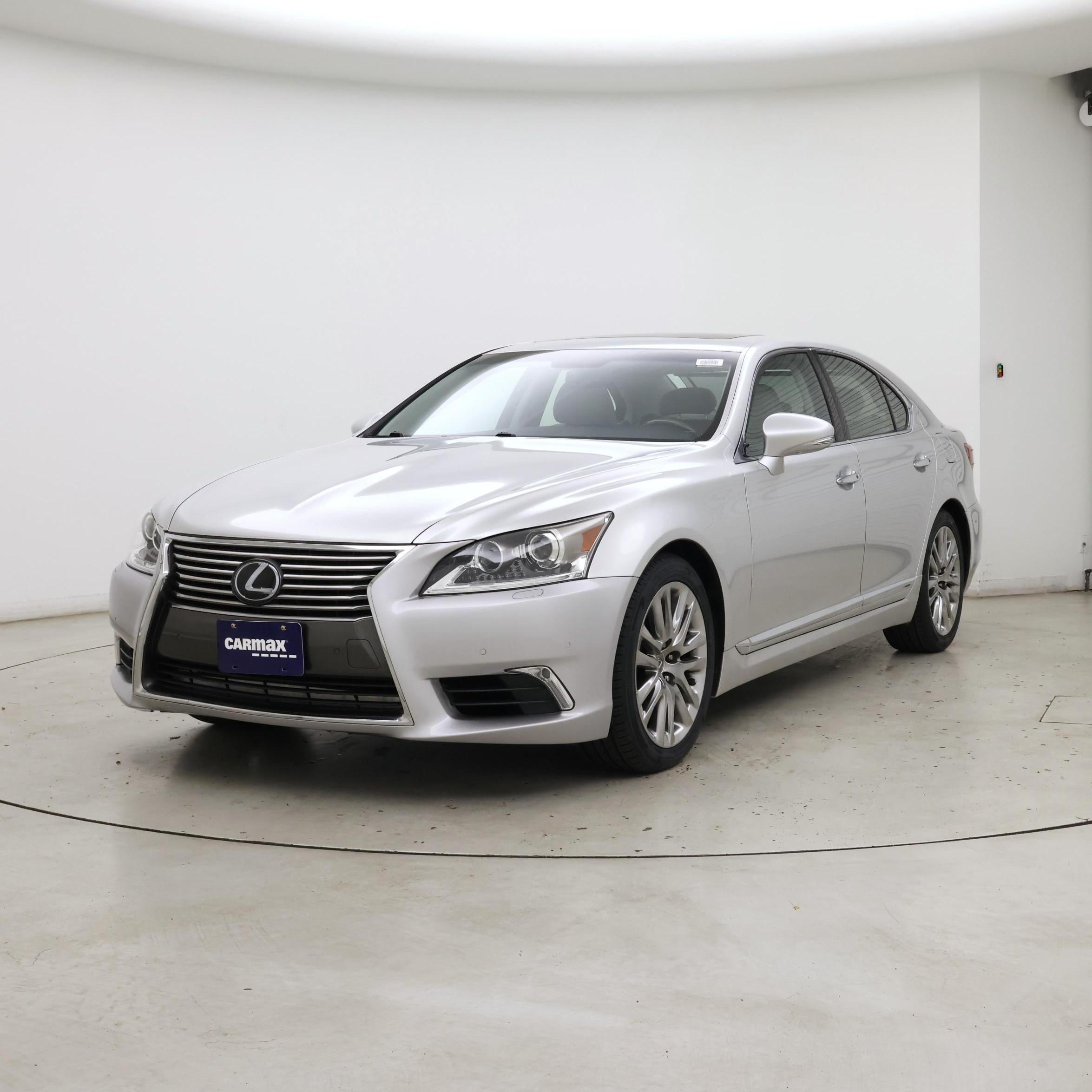 Thumbnail: 2017 Lexus LS - 4