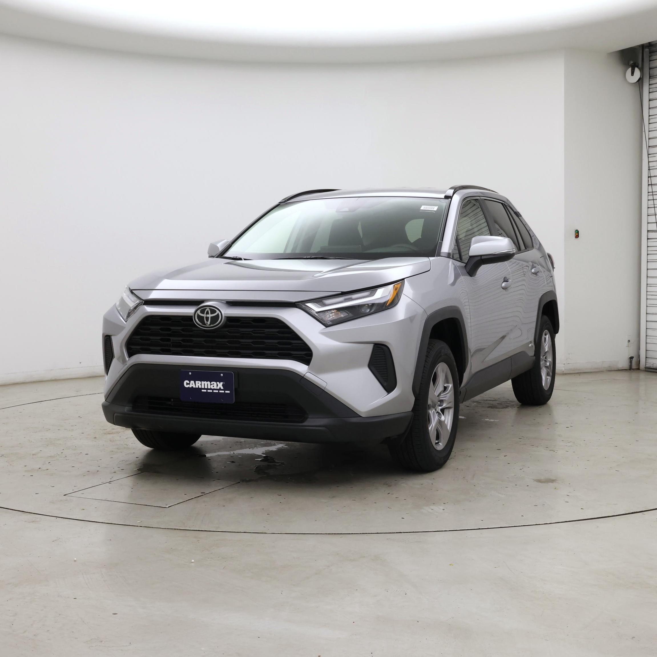 Thumbnail: 2025 Toyota RAV4 - 4