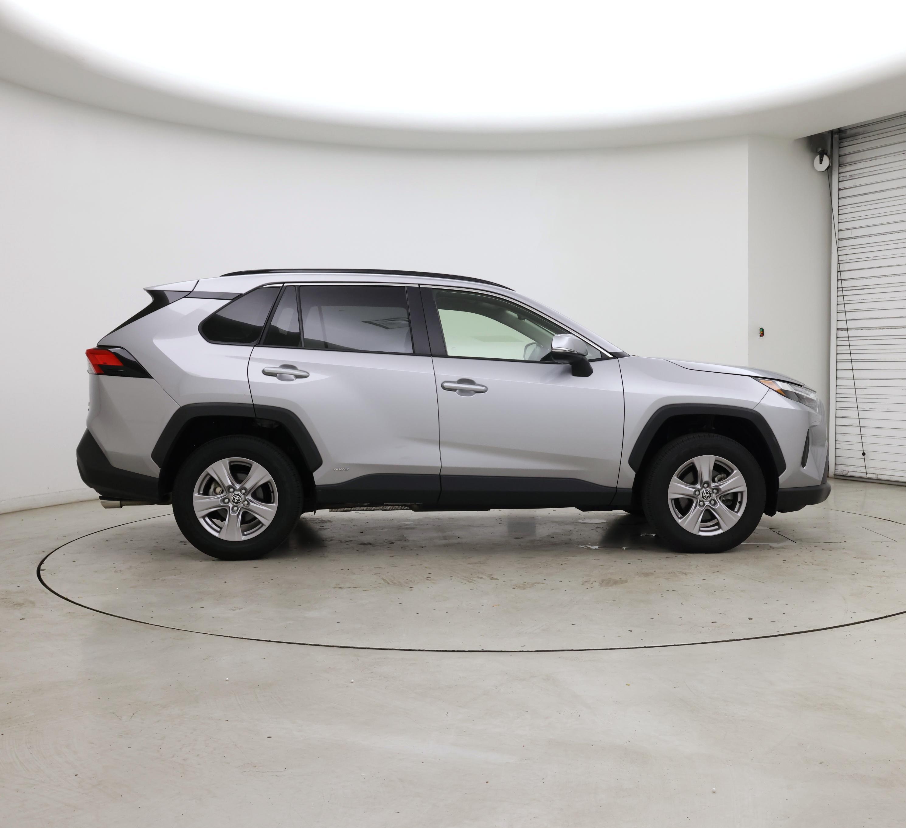 Thumbnail: 2025 Toyota RAV4 - 7