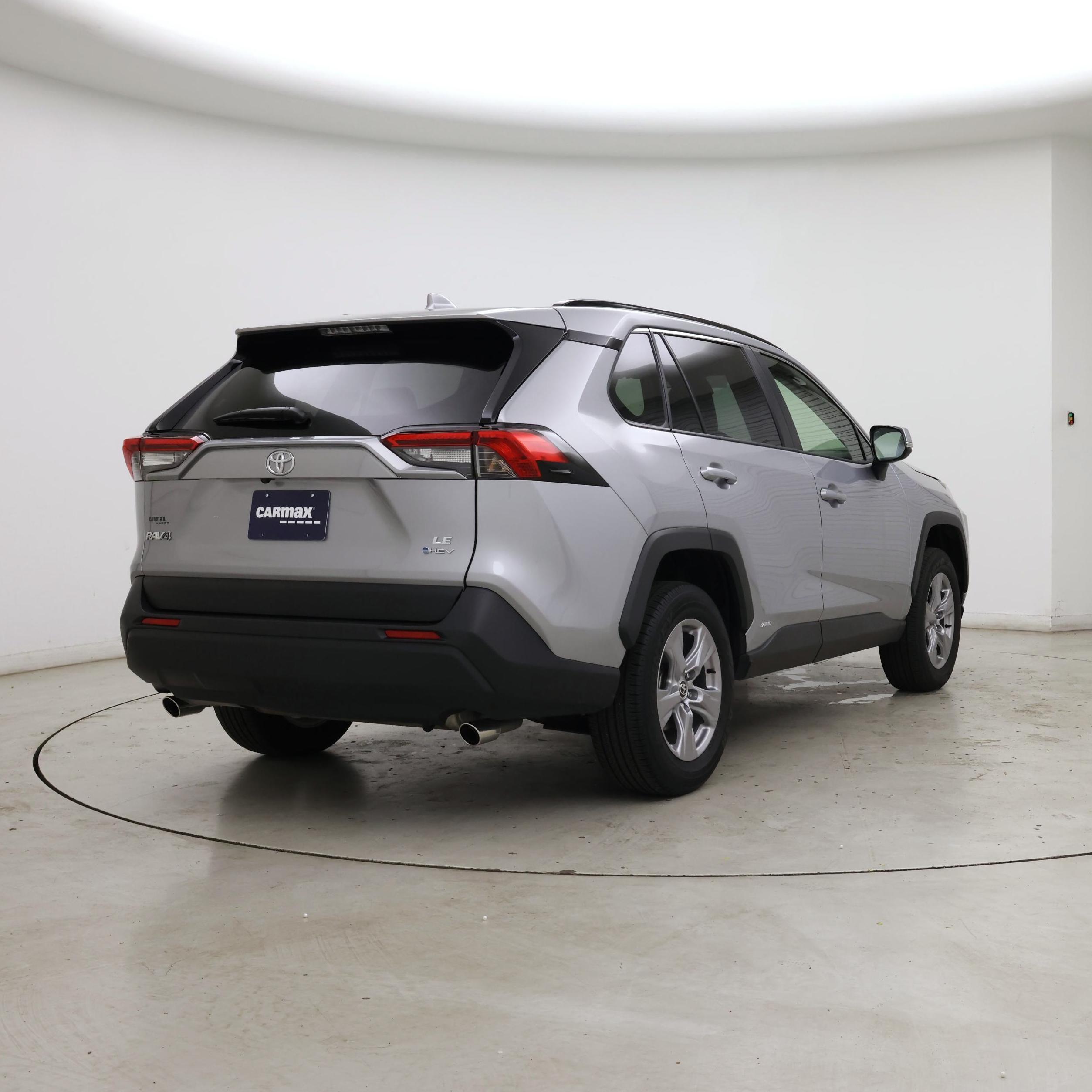 Thumbnail: 2025 Toyota RAV4 - 8
