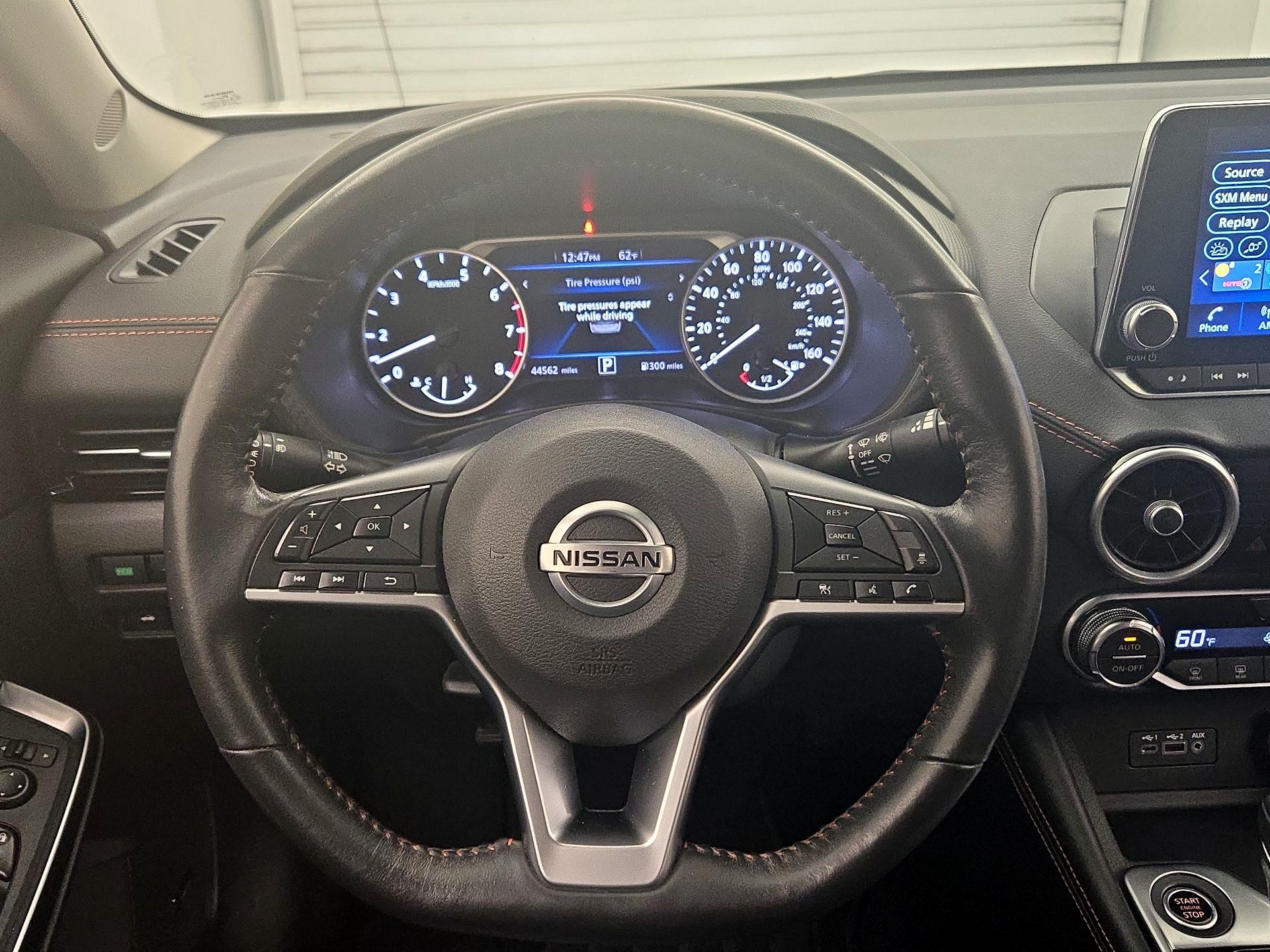Thumbnail: 2021 Nissan Sentra - 10