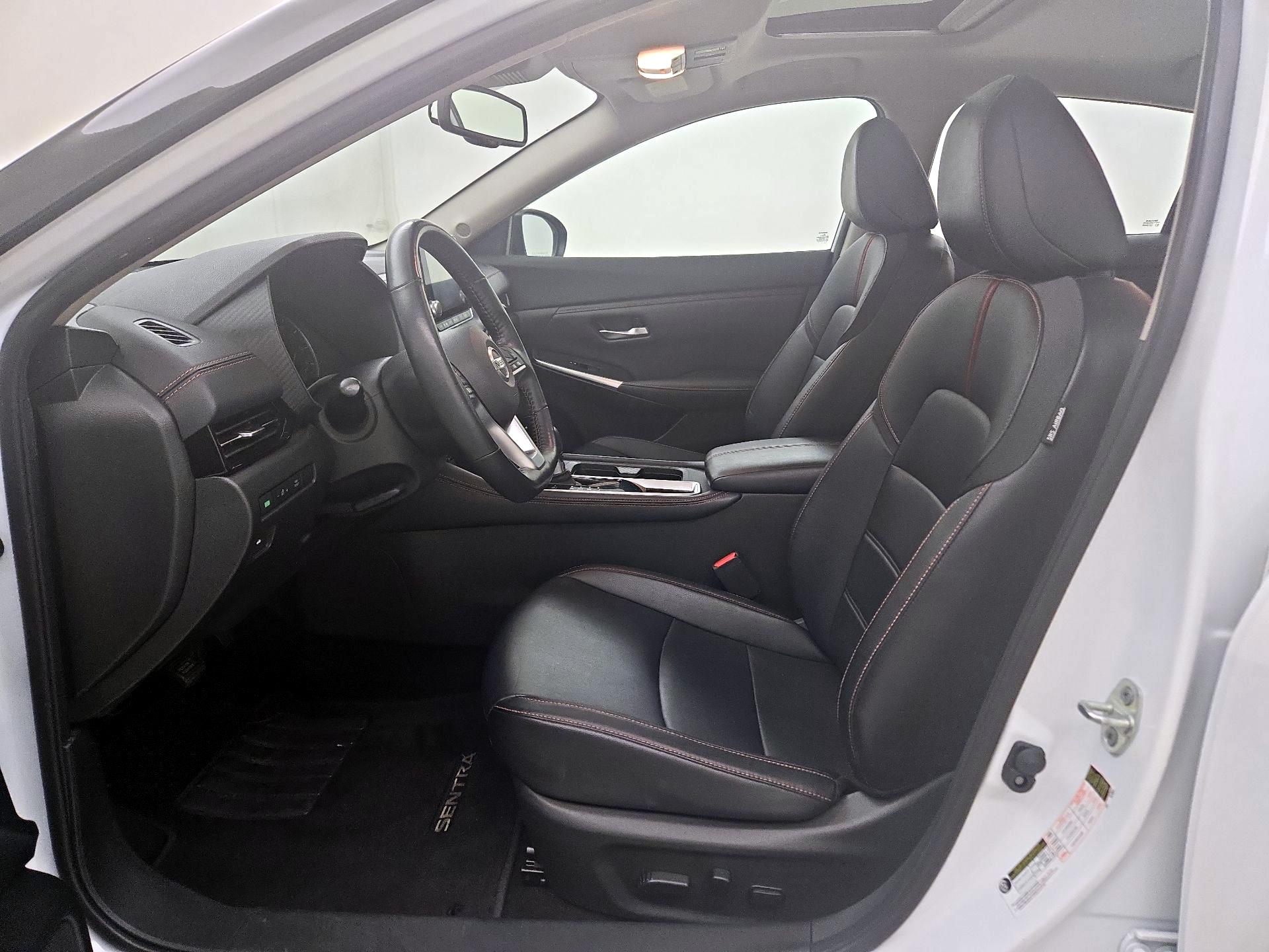 Thumbnail: 2021 Nissan Sentra - 11