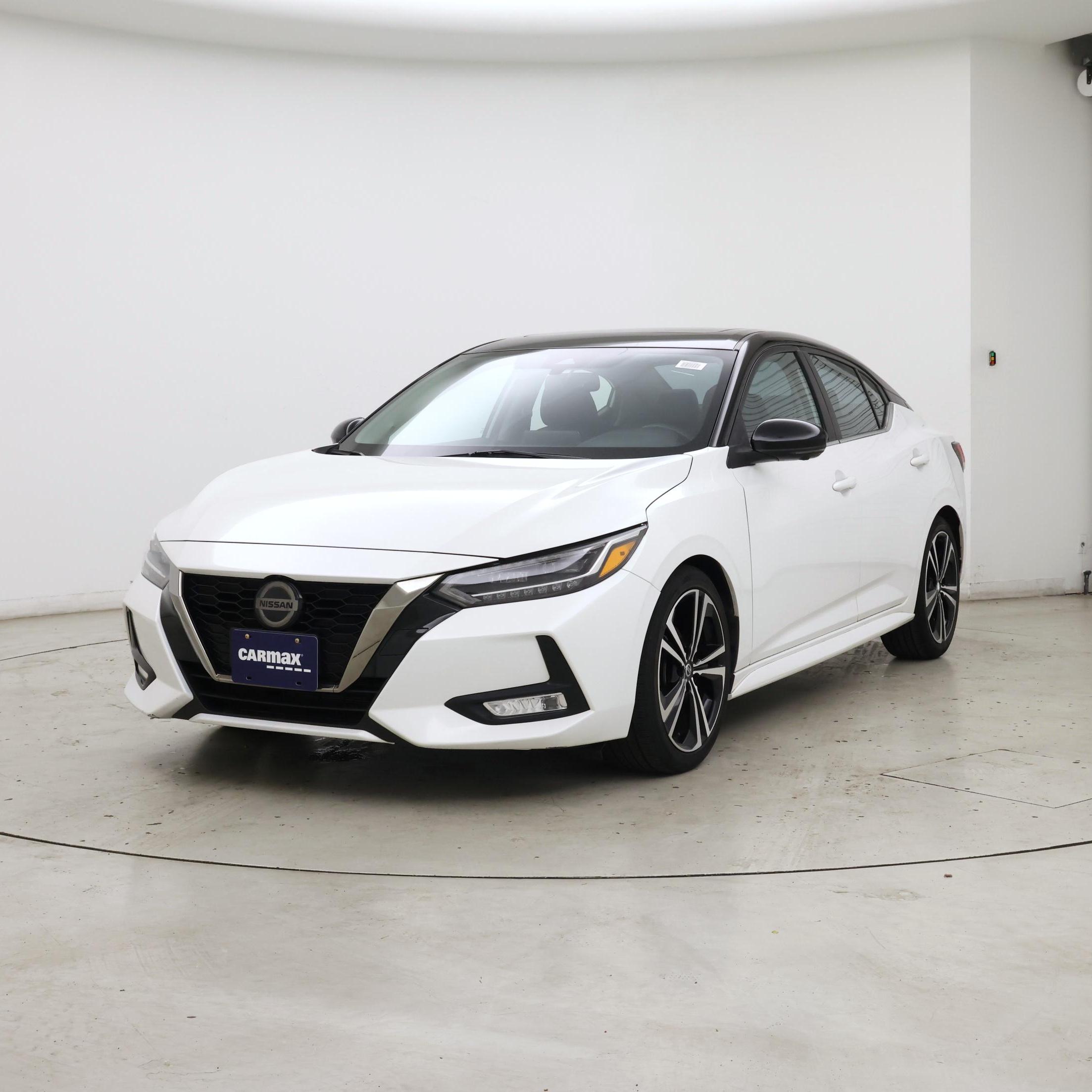 Thumbnail: 2021 Nissan Sentra - 4