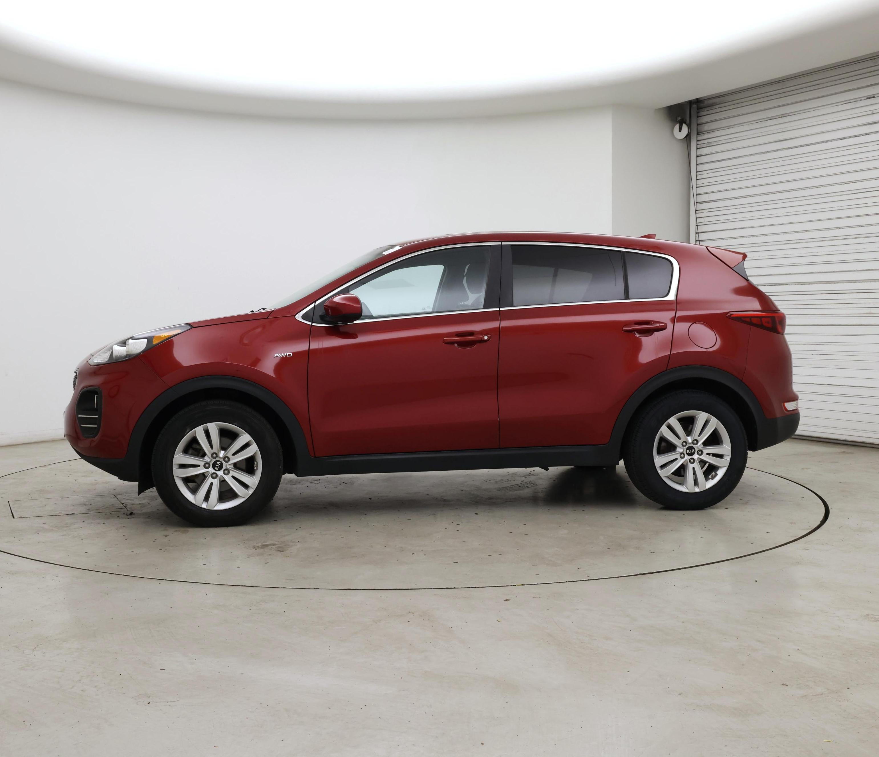 Thumbnail: 2018 Kia Sportage - 3