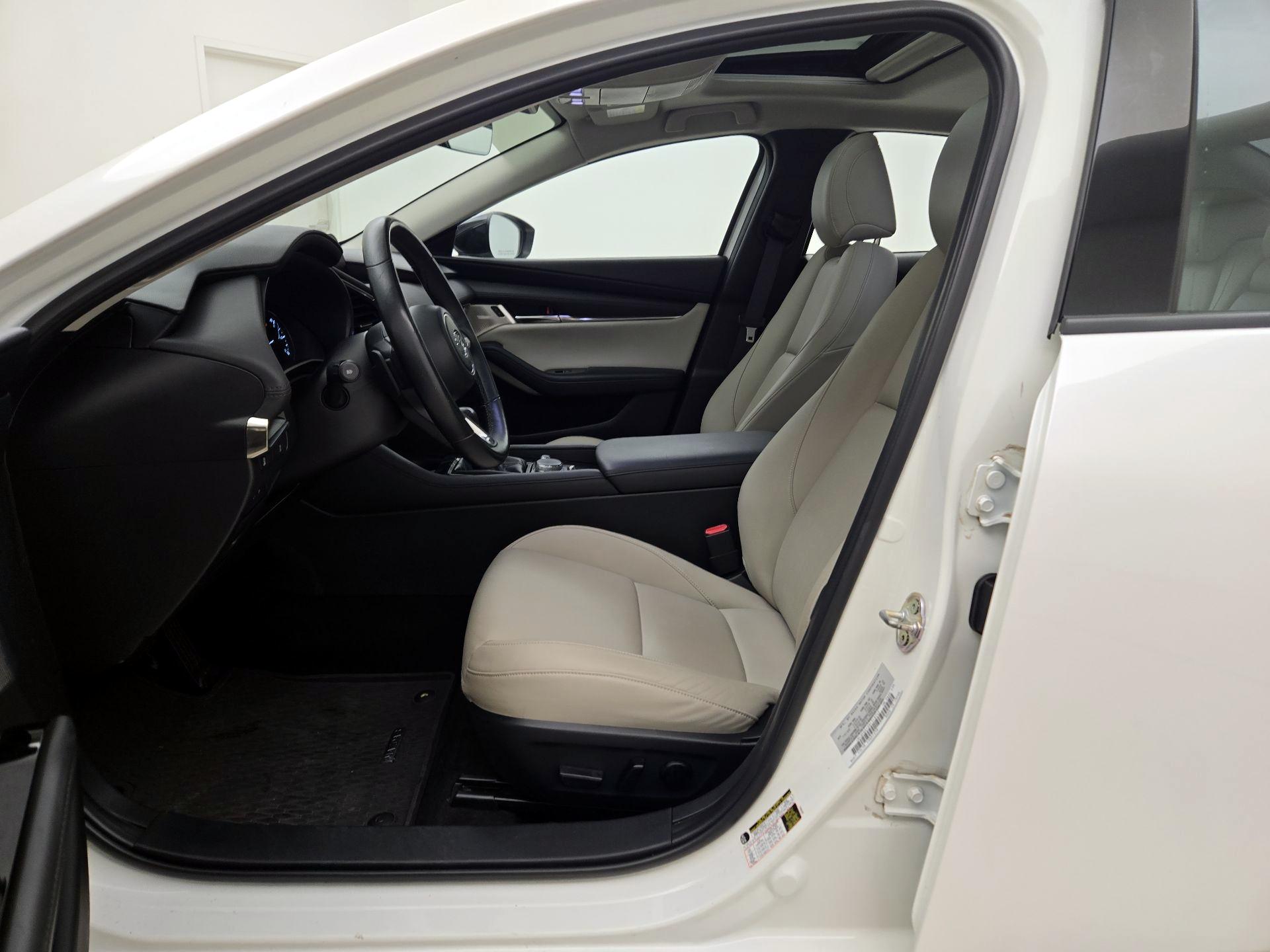 Thumbnail: 2021 Mazda Mazda3 - 11