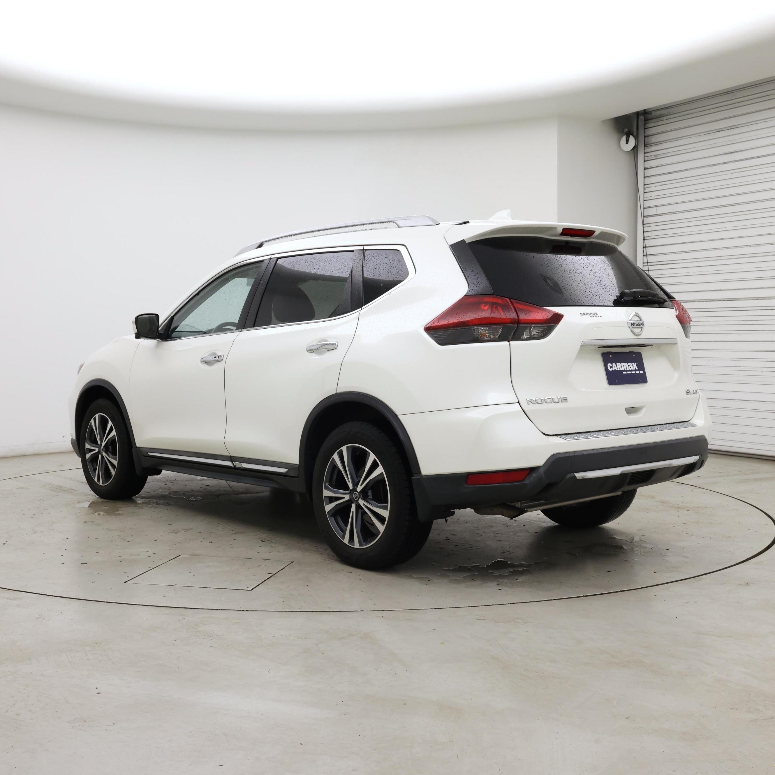 Thumbnail: 2018 Nissan Rogue - 2