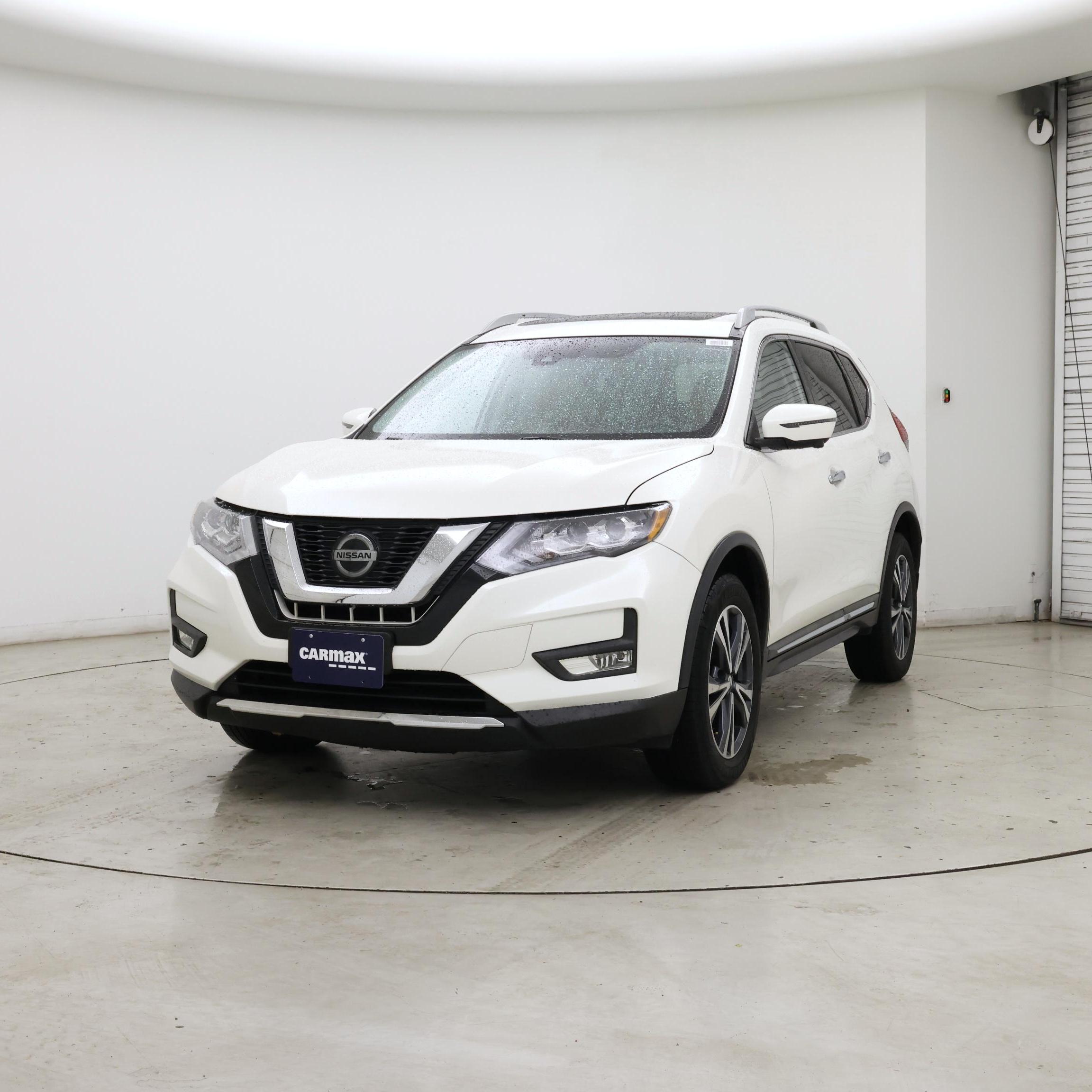 Thumbnail: 2018 Nissan Rogue - 4