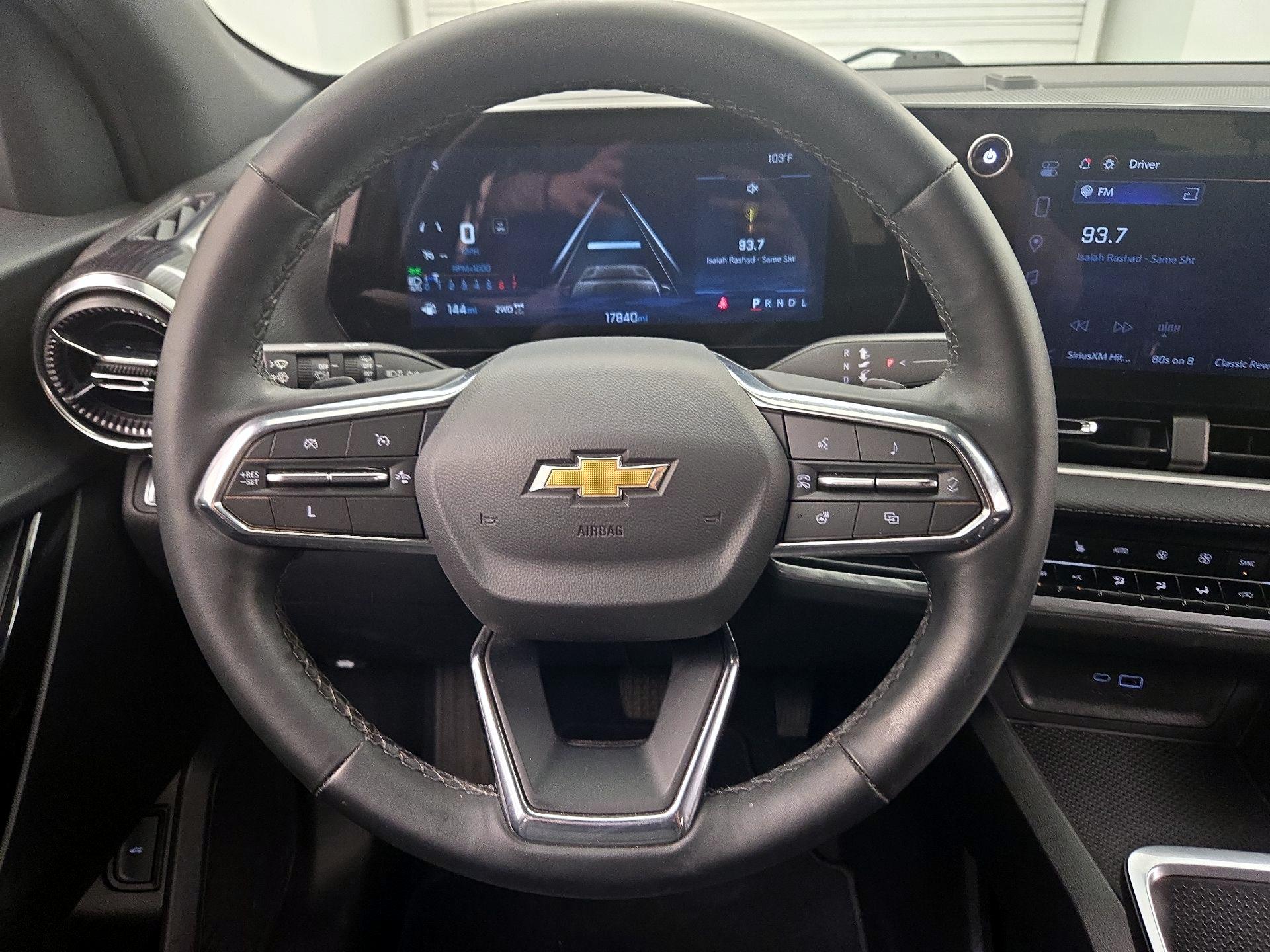 Thumbnail: 2025 Chevrolet Equinox - 17