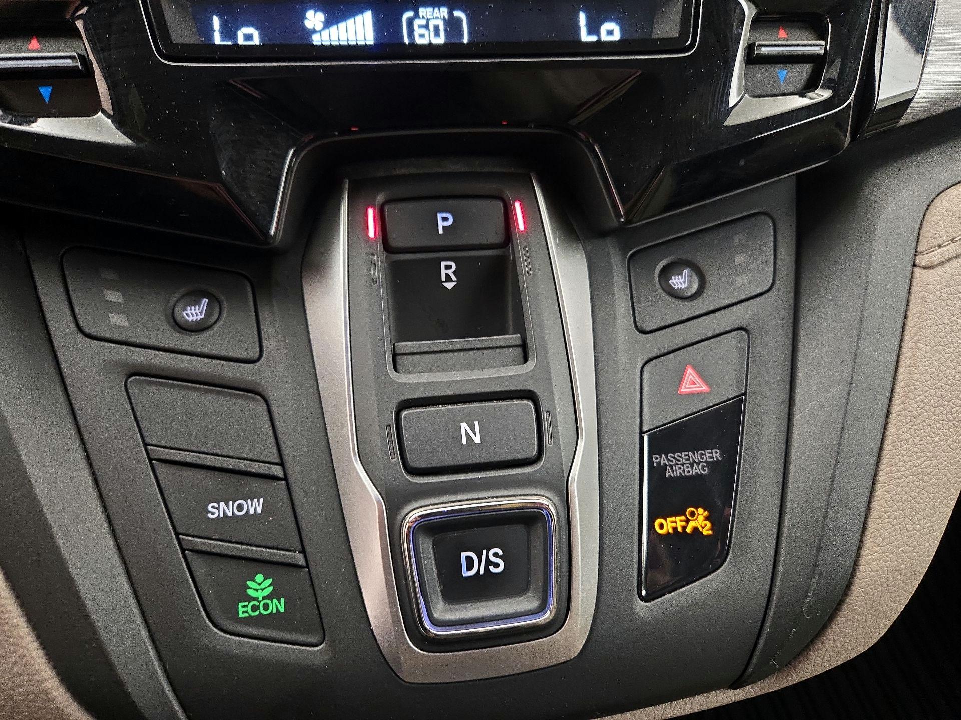 Thumbnail: 2019 Honda Odyssey - 18
