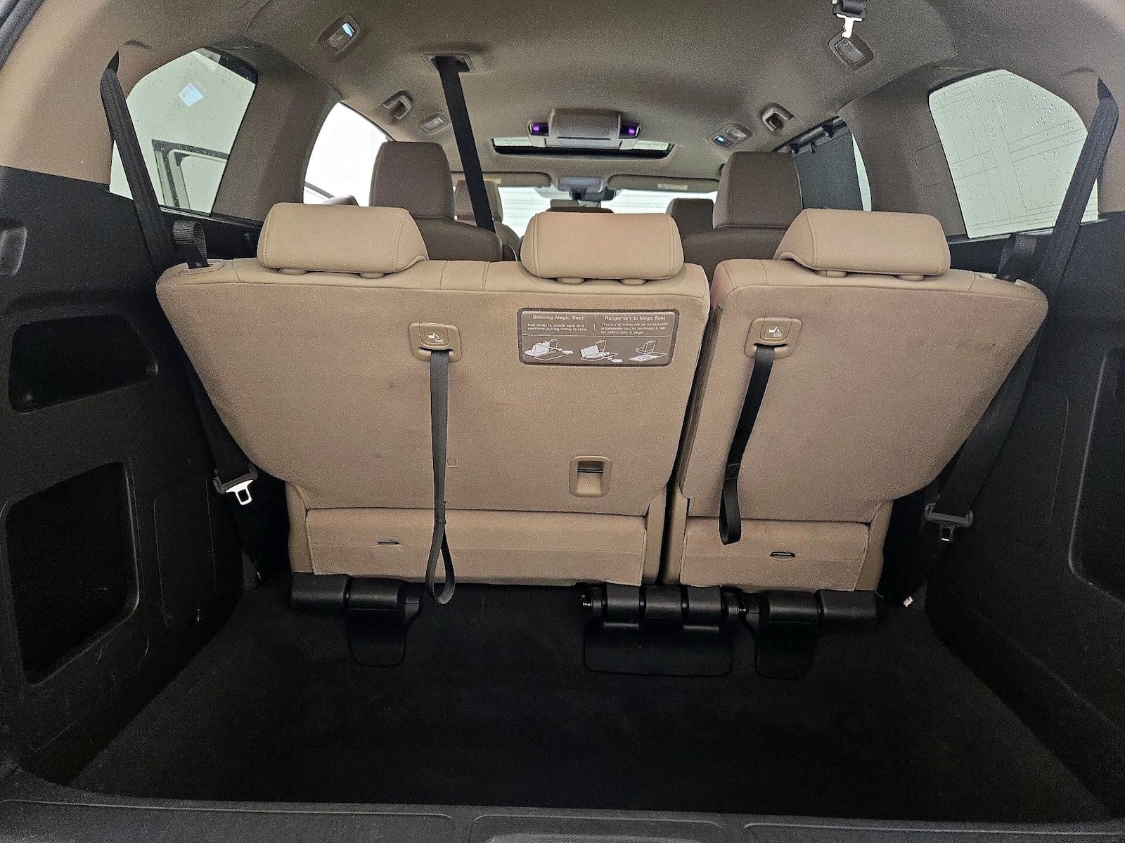 2019 Honda Odyssey EX-L - Photo 23