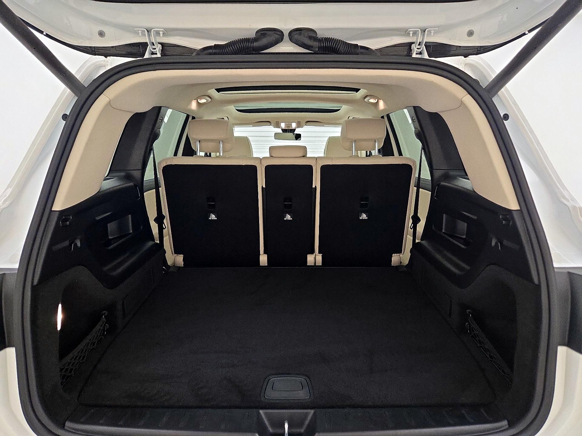 Thumbnail: 2021 Mercedes-Benz GLB - 19