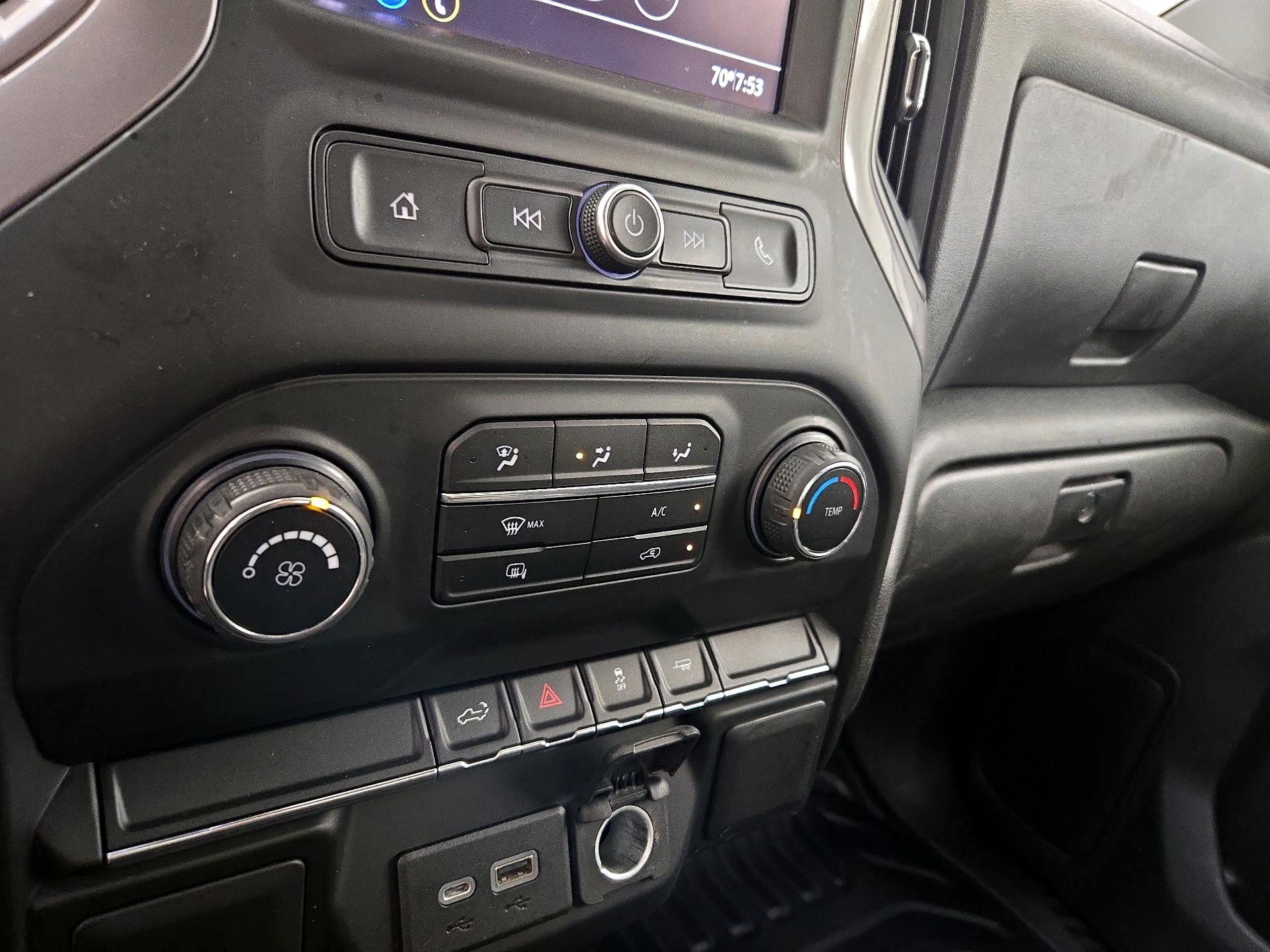 Thumbnail: 2021 Chevrolet Silverado 1500 - 16