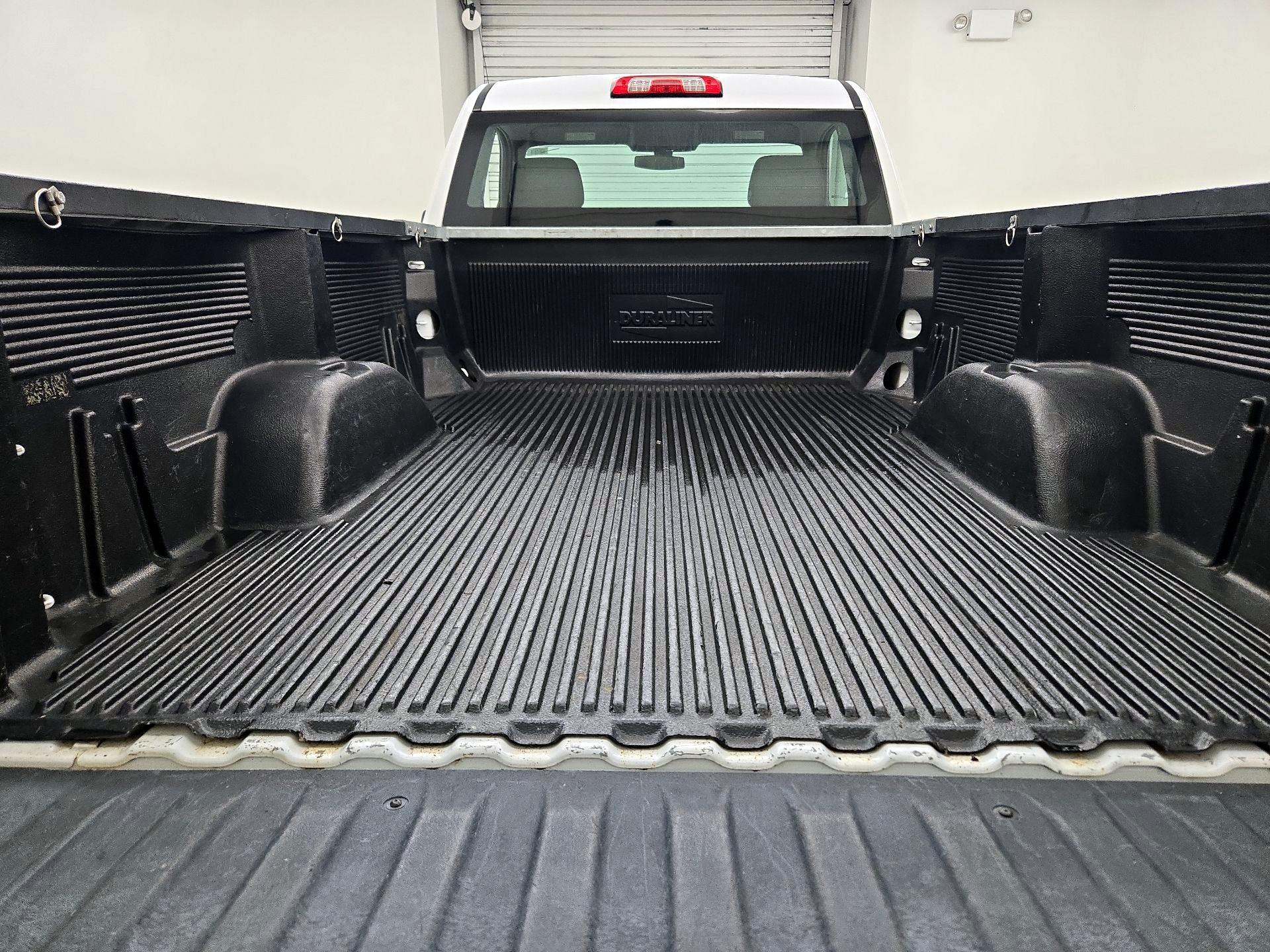 Thumbnail: 2021 Chevrolet Silverado 1500 - 19