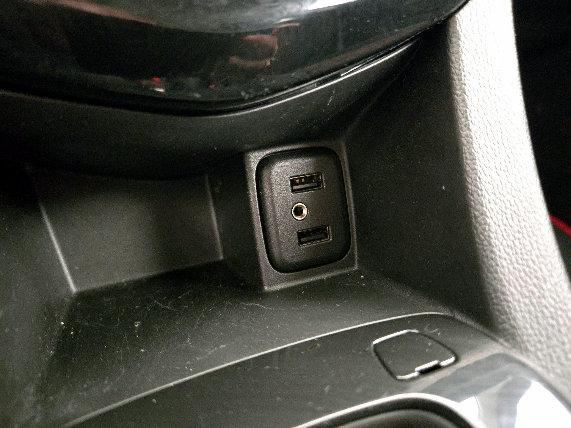 Thumbnail: 2017 Chevrolet Sonic - 18