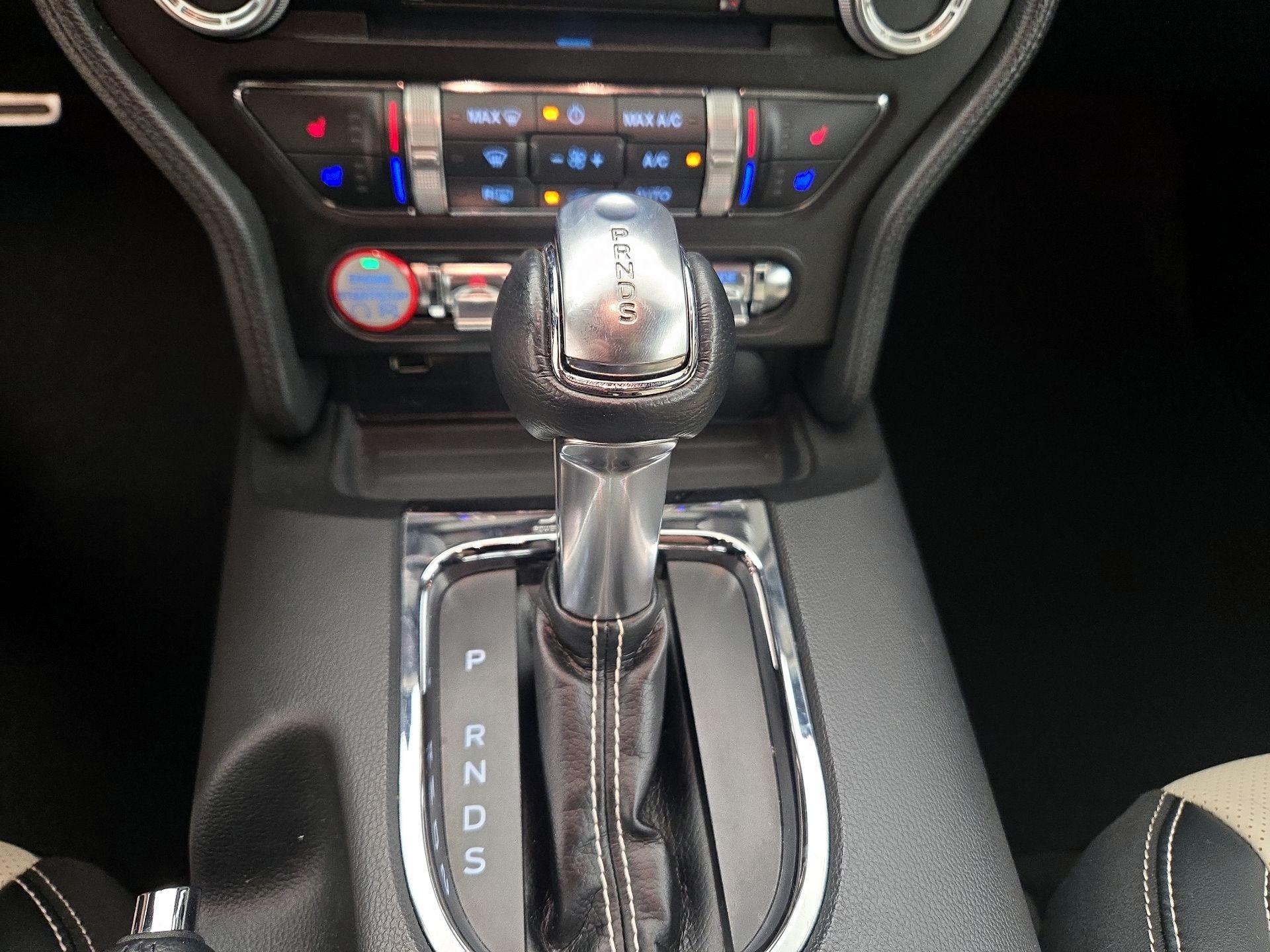 Thumbnail: 2015 Ford Mustang - 17