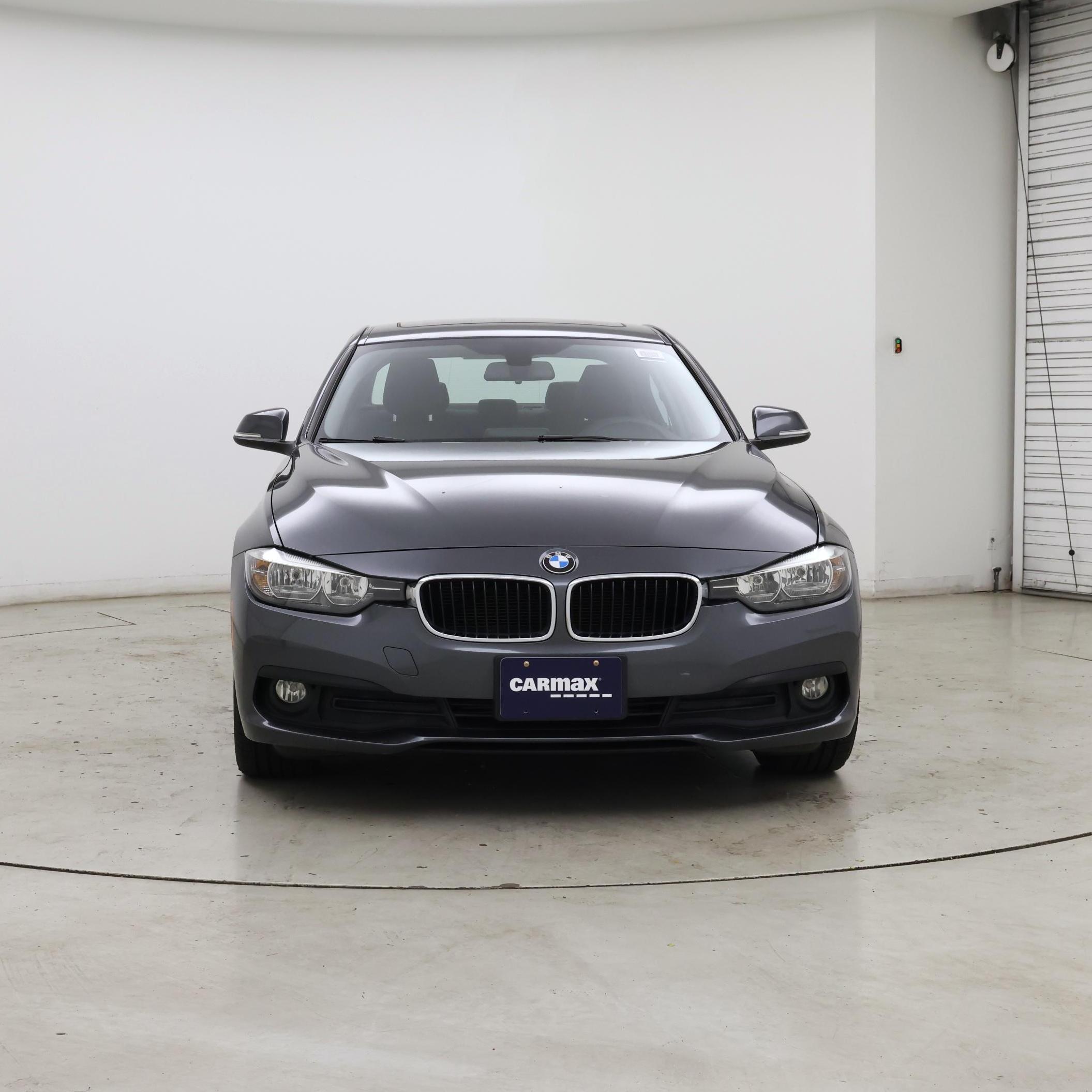 Thumbnail: 2016 BMW 3 Series - 5