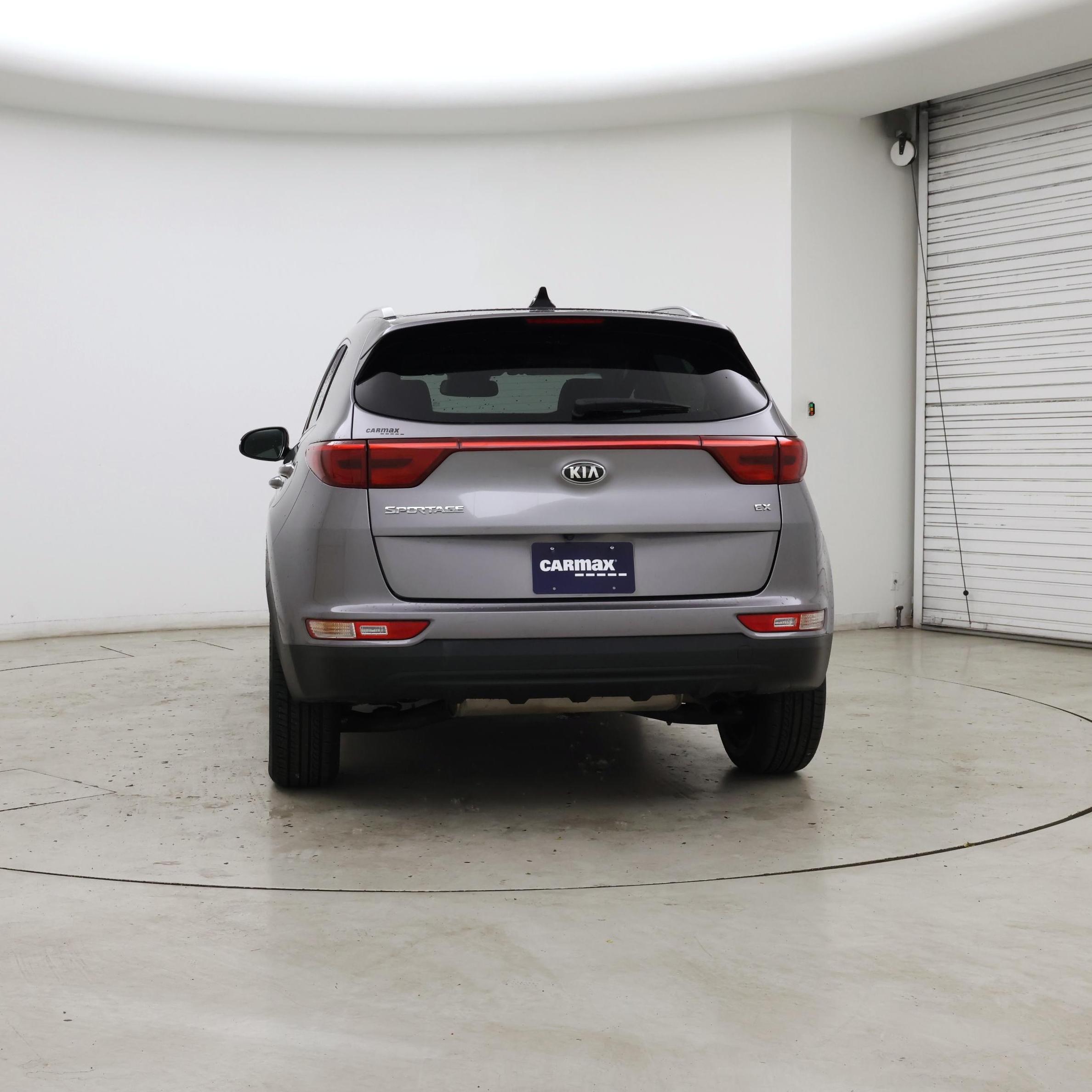 Thumbnail: 2017 Kia Sportage - 6