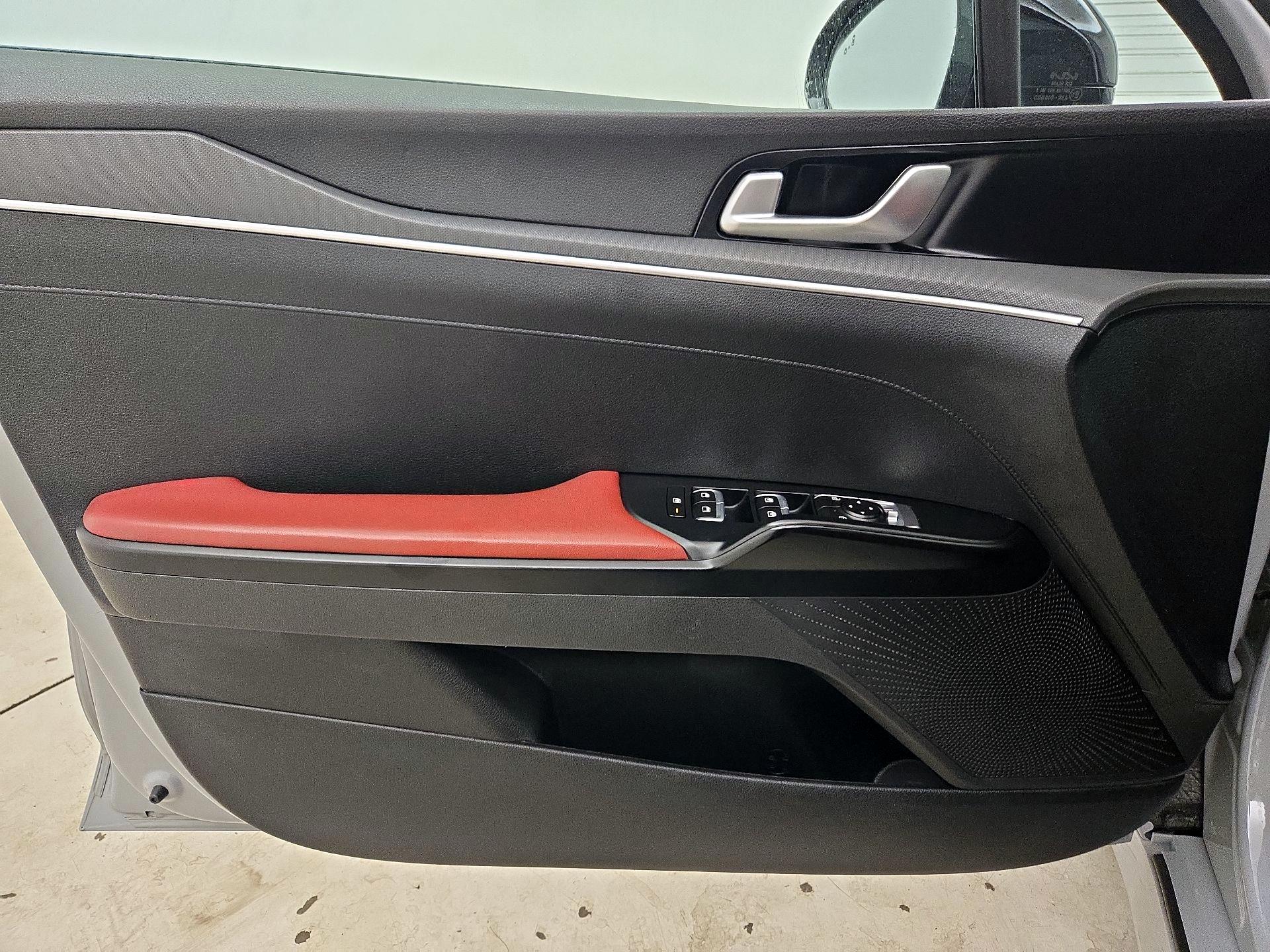 Thumbnail: 2022 Kia K5 - 12