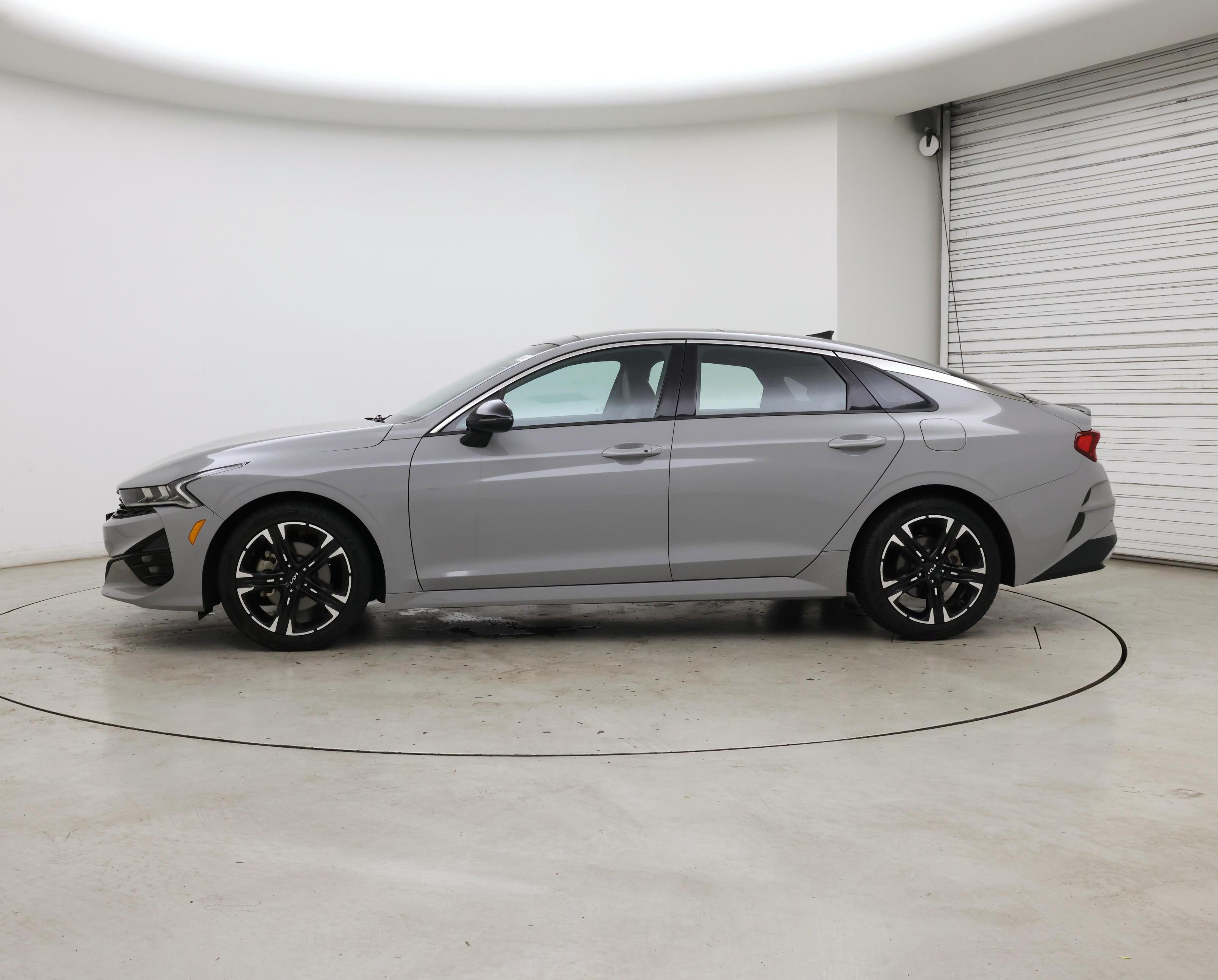 Thumbnail: 2022 Kia K5 - 3