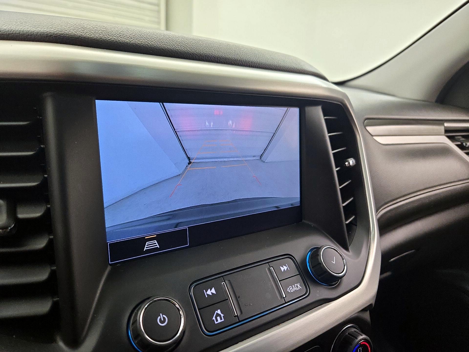 Thumbnail: 2022 GMC Acadia - 13