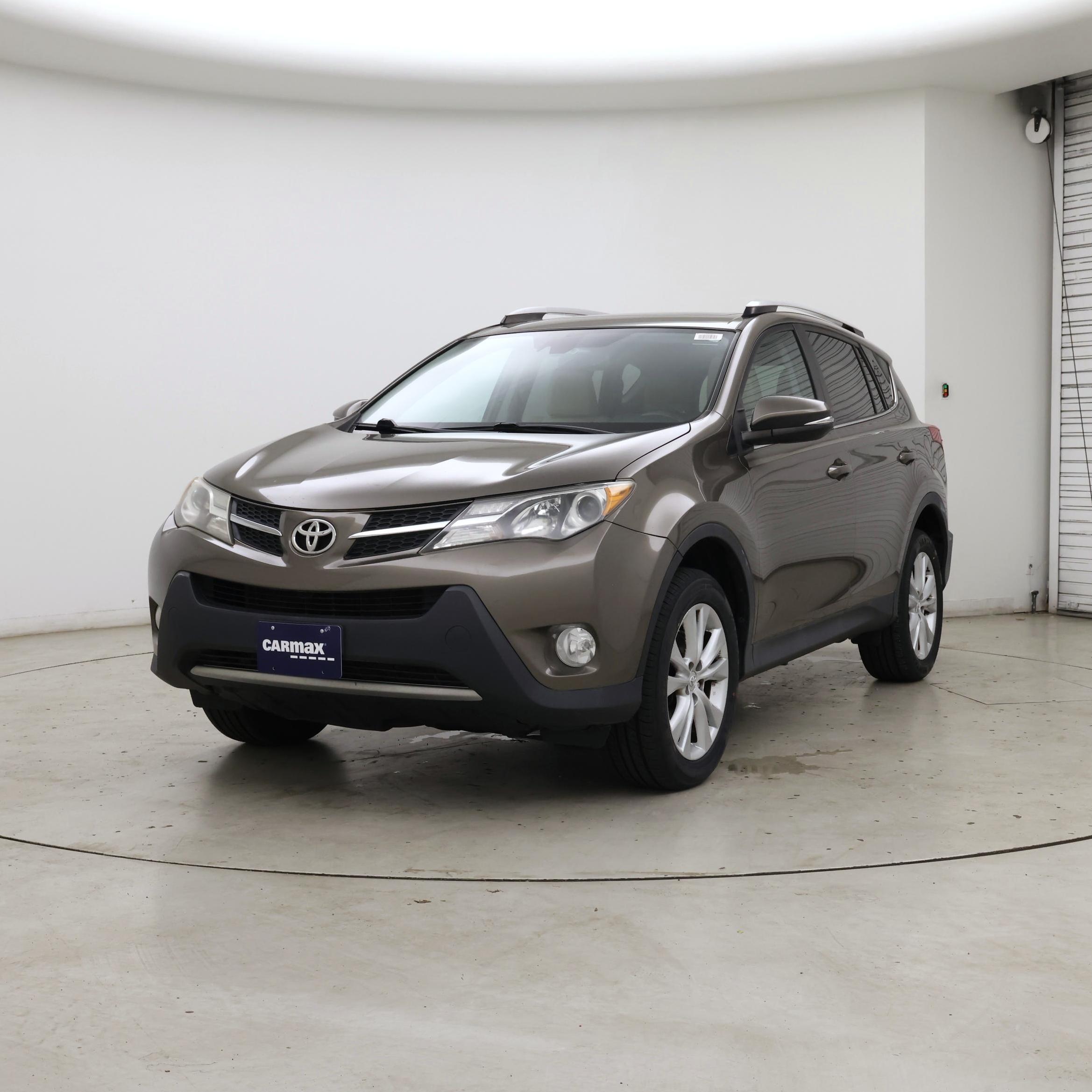 Thumbnail: 2014 Toyota RAV4 - 4