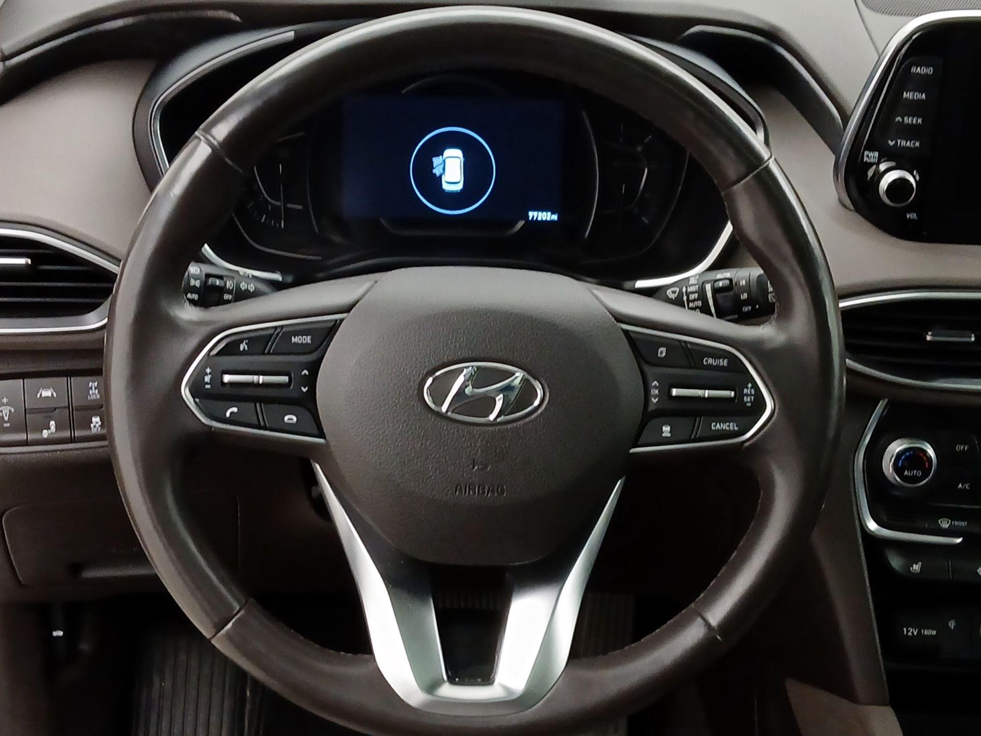 Thumbnail: 2019 Hyundai Santa Fe - 10
