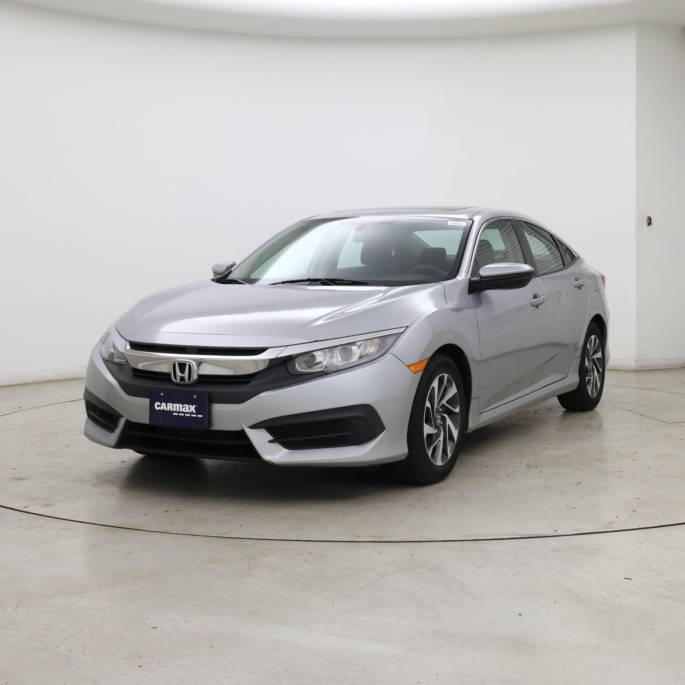 Thumbnail: 2016 Honda Civic - 4