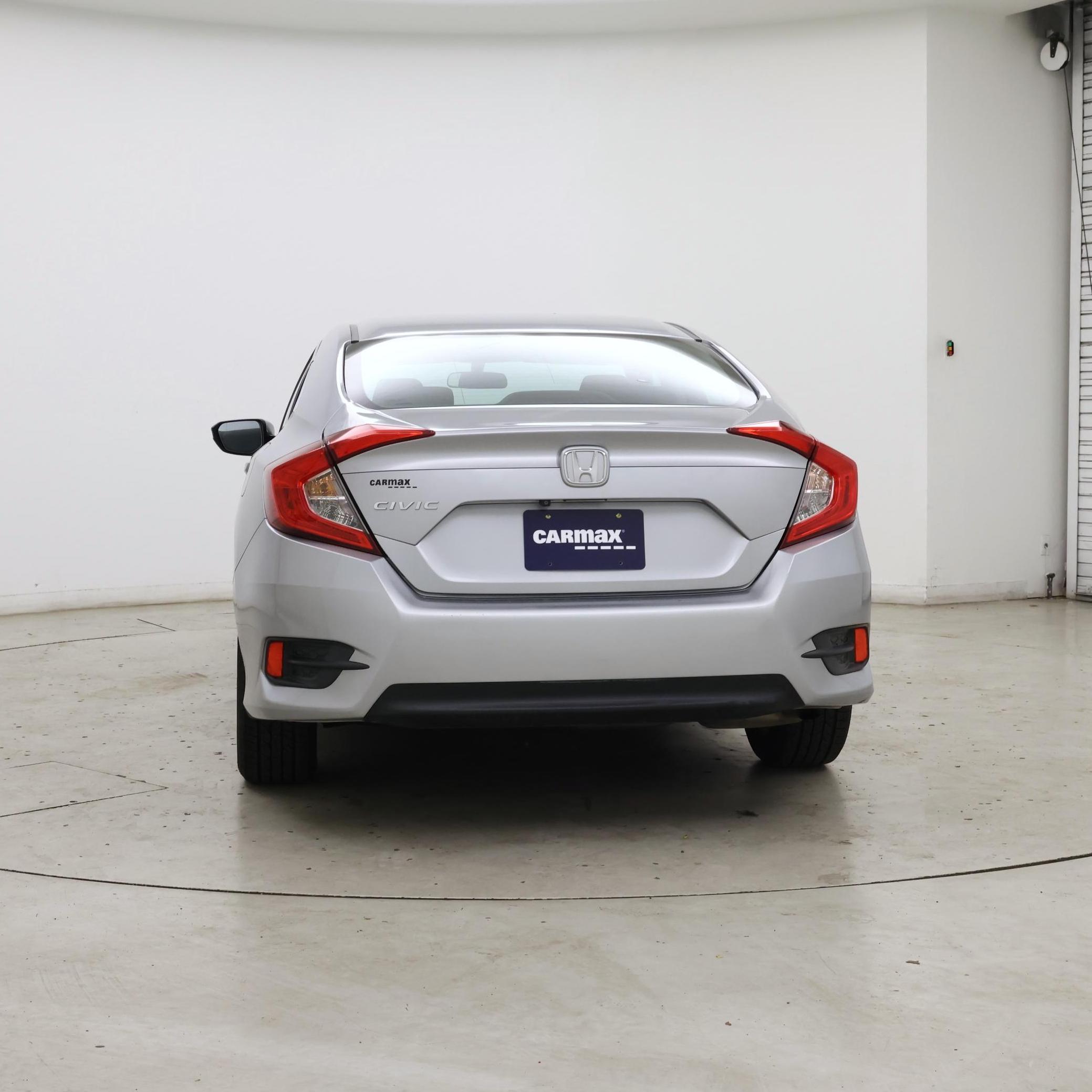 Thumbnail: 2016 Honda Civic - 6