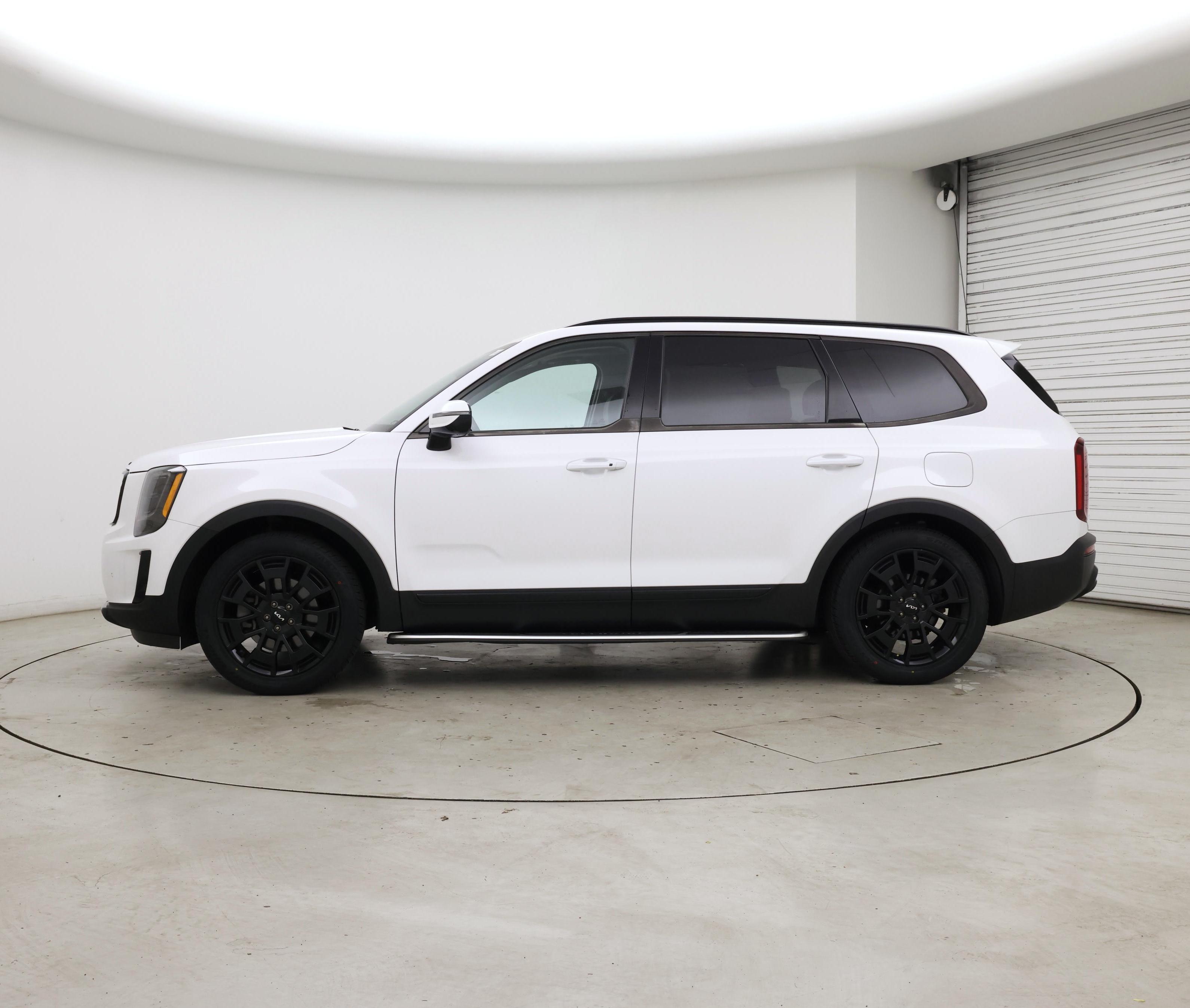 Thumbnail: 2022 Kia Telluride - 3
