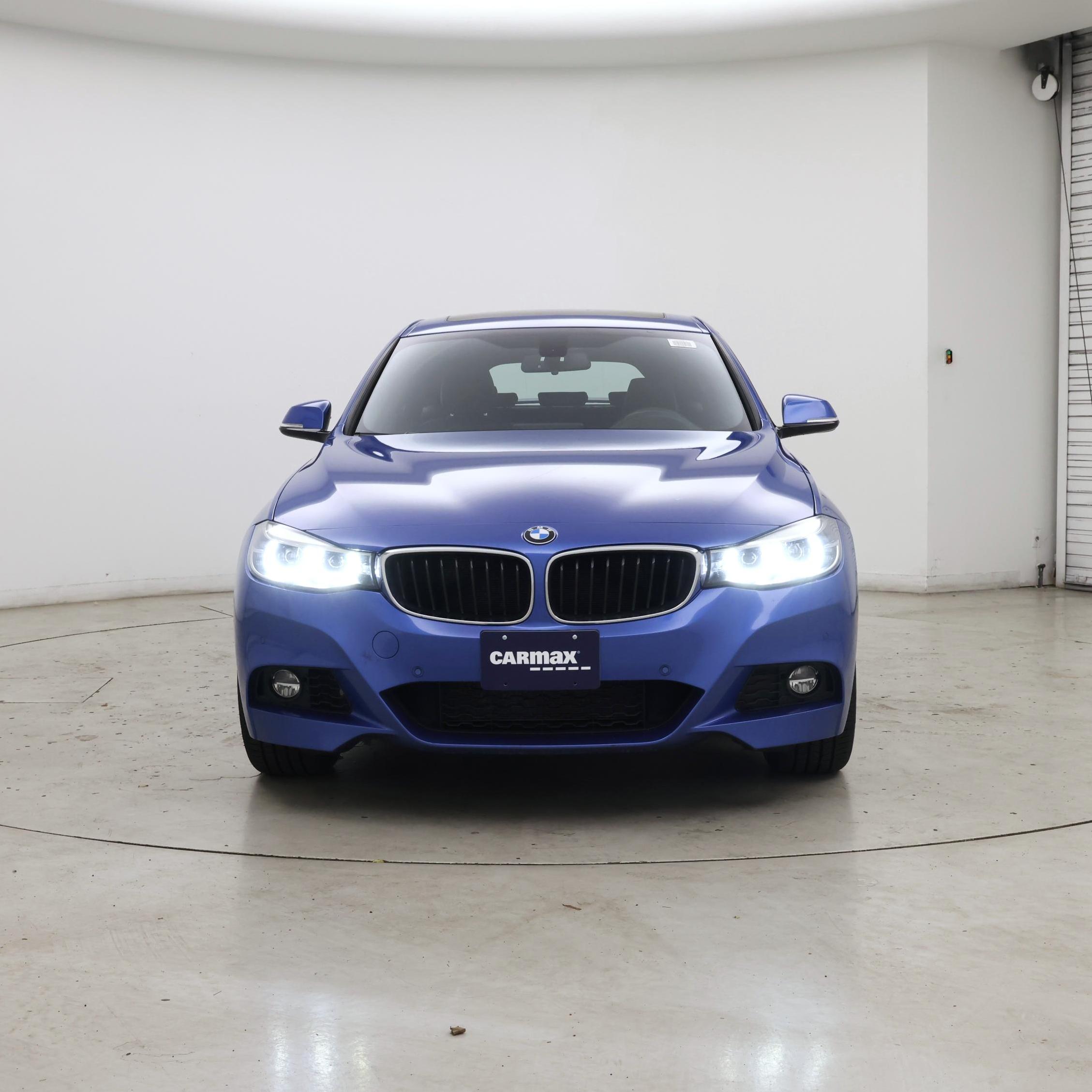 Thumbnail: 2018 BMW 3 Series - 5