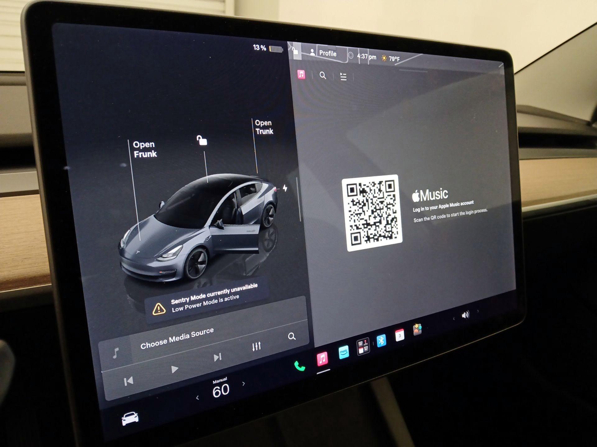 Thumbnail: 2022 Tesla Model 3 - 15