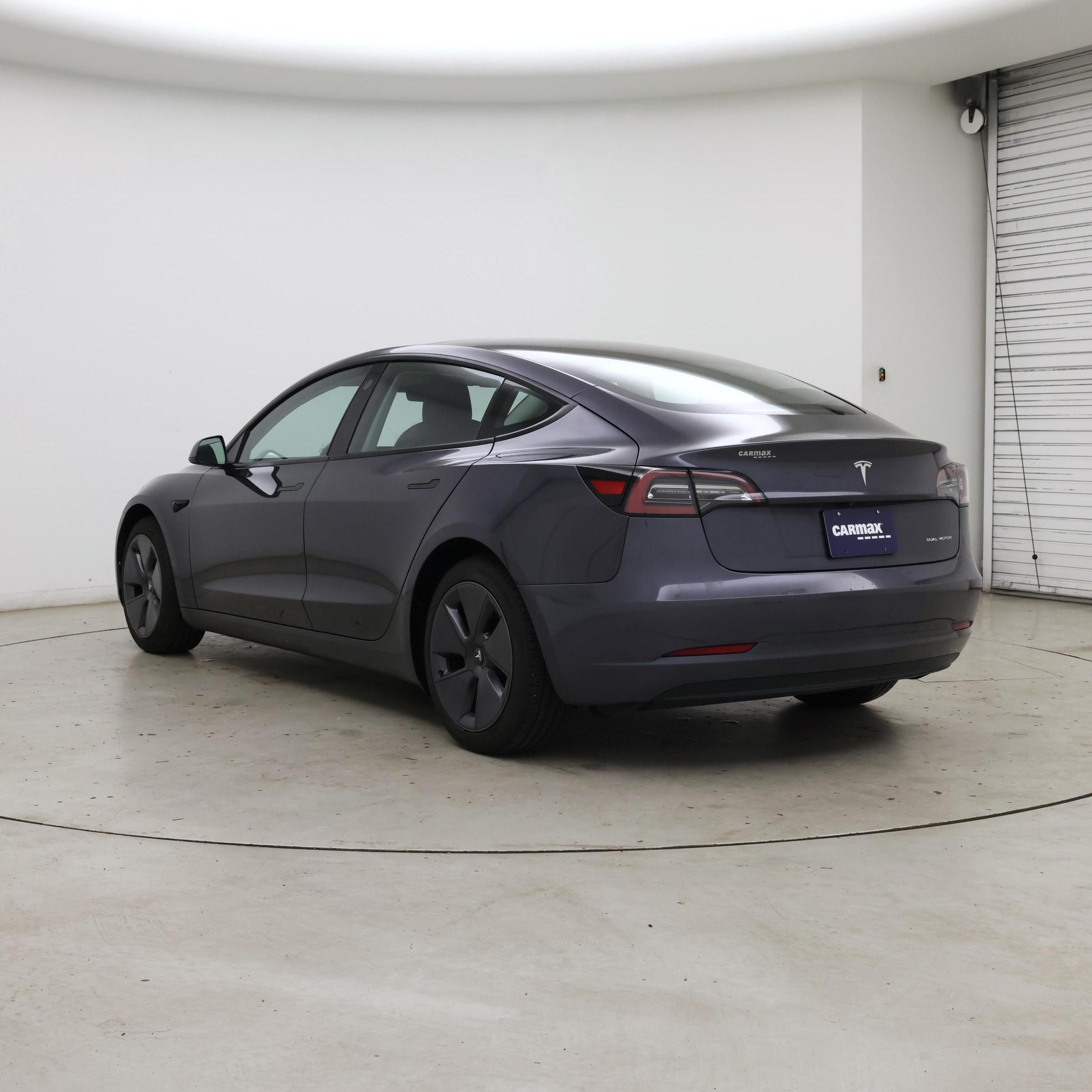 Thumbnail: 2022 Tesla Model 3 - 2