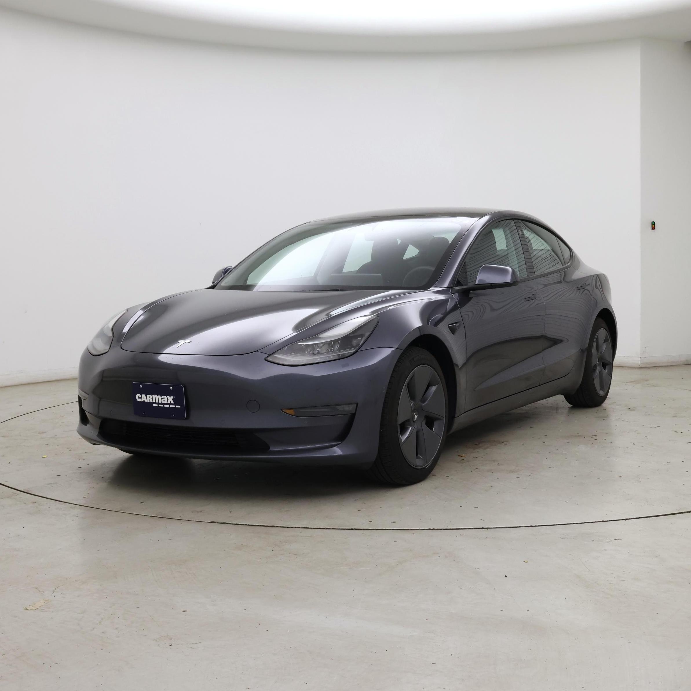 Thumbnail: 2022 Tesla Model 3 - 4