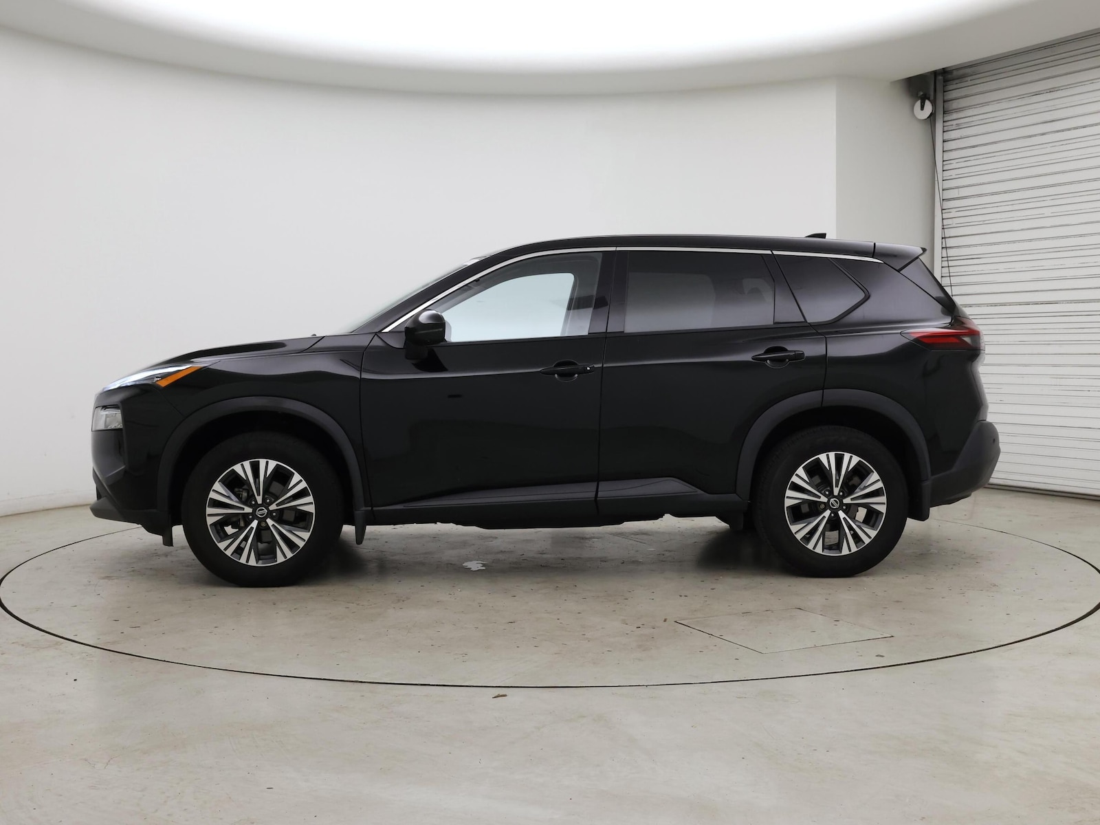 2021 Nissan Rogue SV - Photo 4