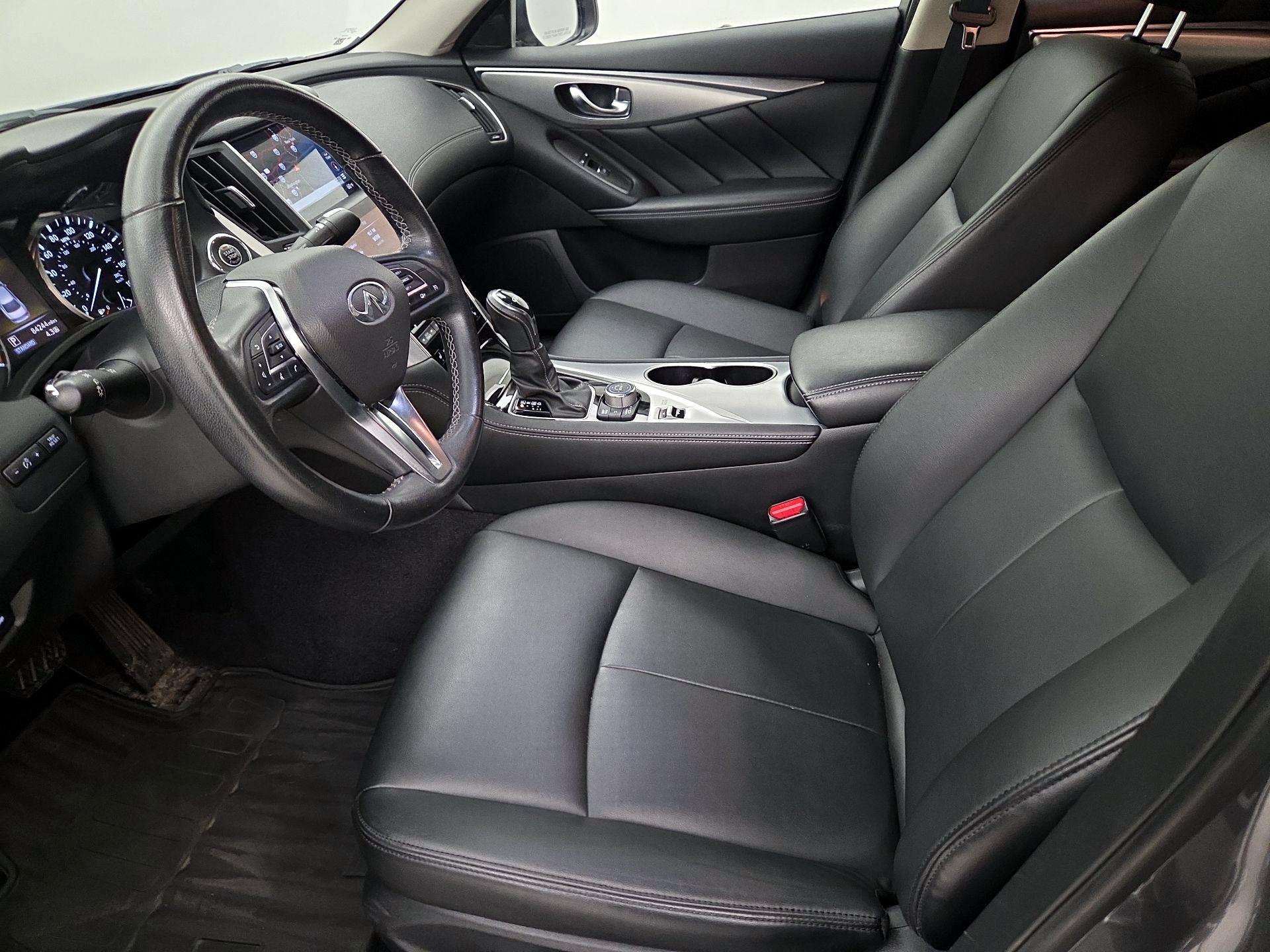 Thumbnail: 2020 INFINITI Q50 - 11