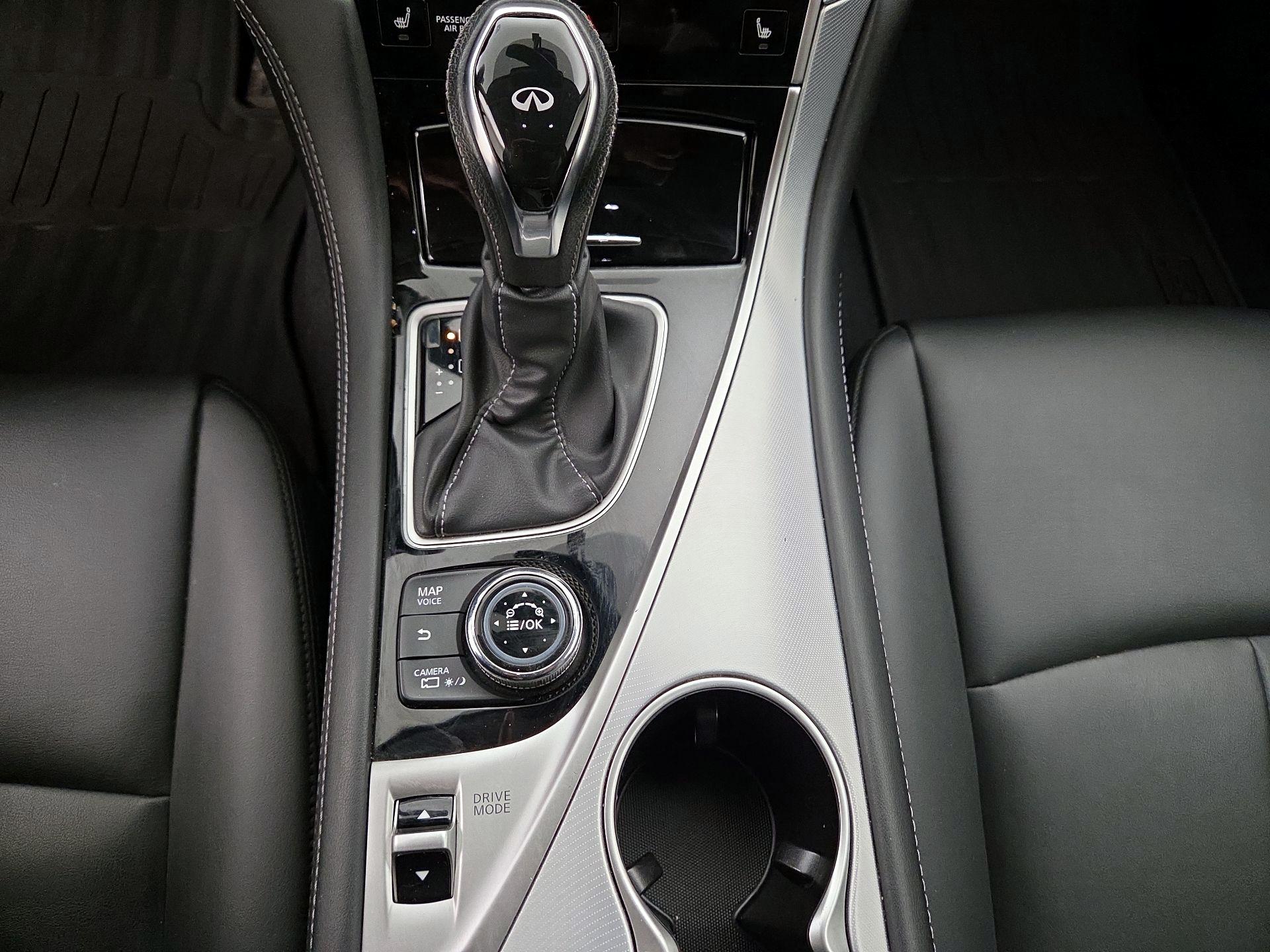 Thumbnail: 2020 INFINITI Q50 - 17